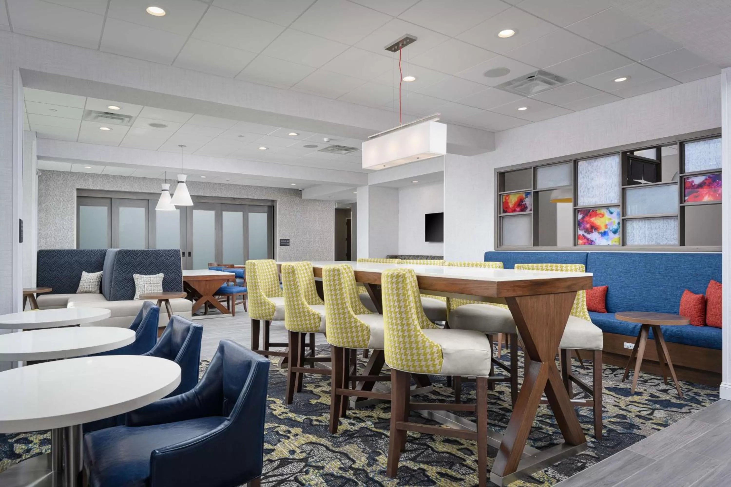 Lobby or reception in Hampton Inn by Hilton Ashland City, Tn