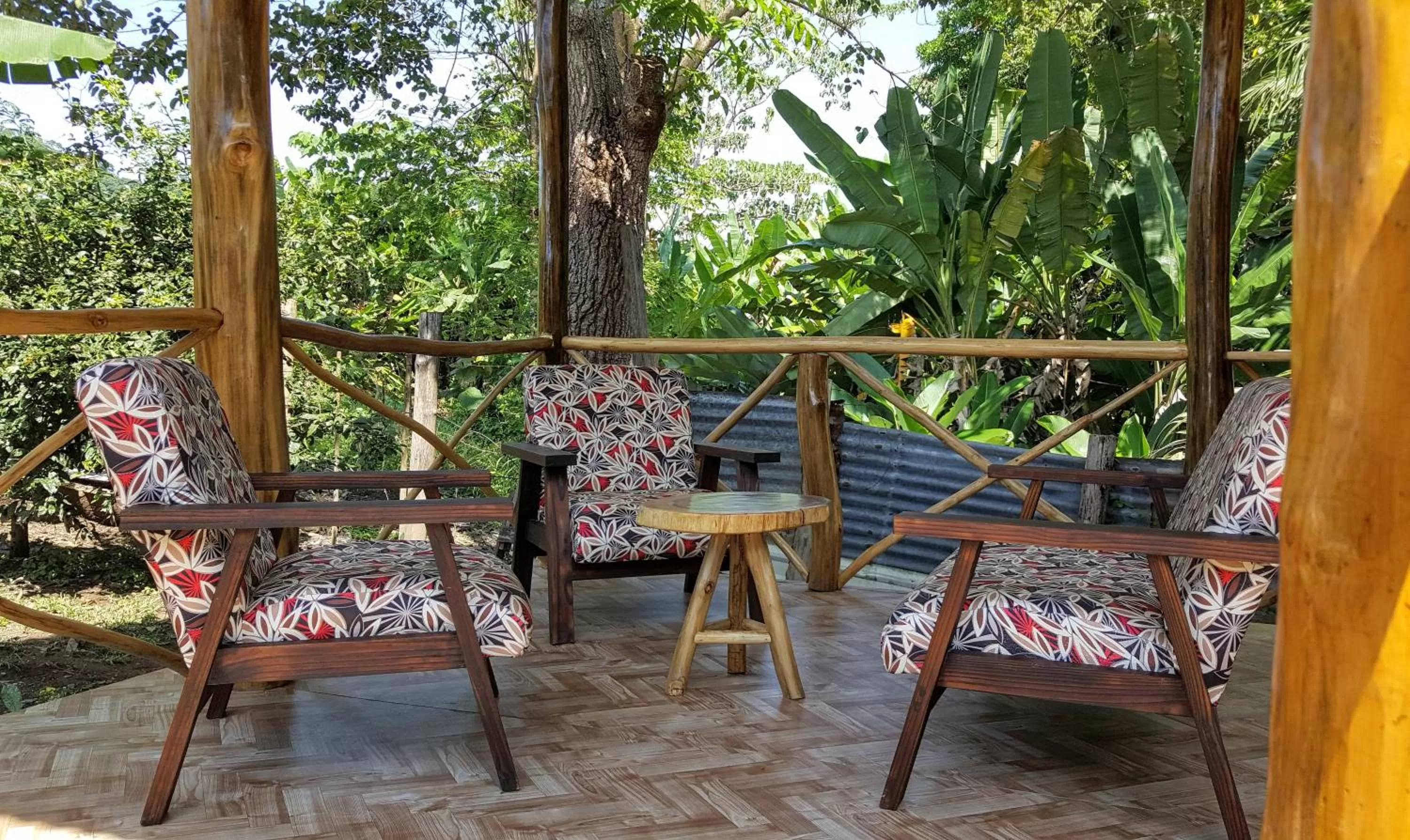 El Gecko Hotel & Tours