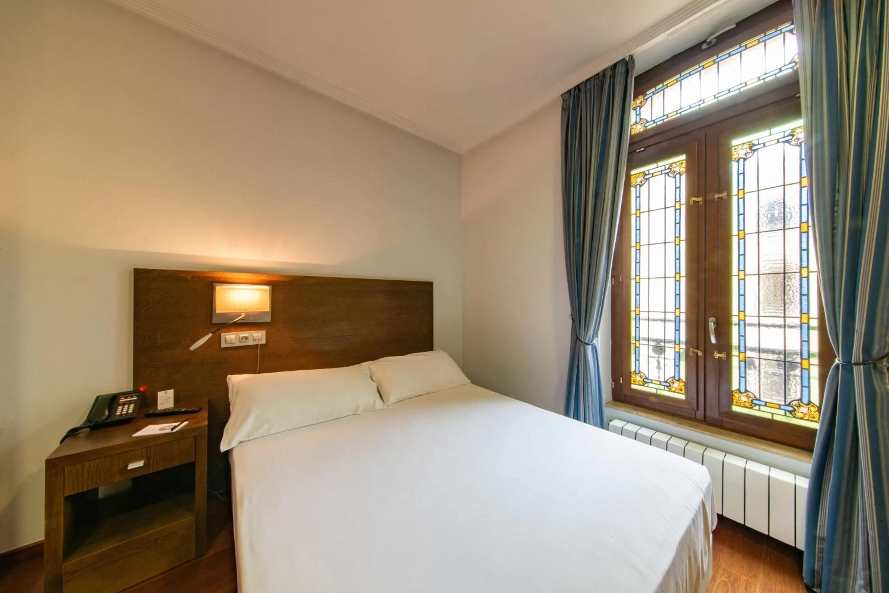 View (from property/room), Bed in Soho Boutique Oviedo