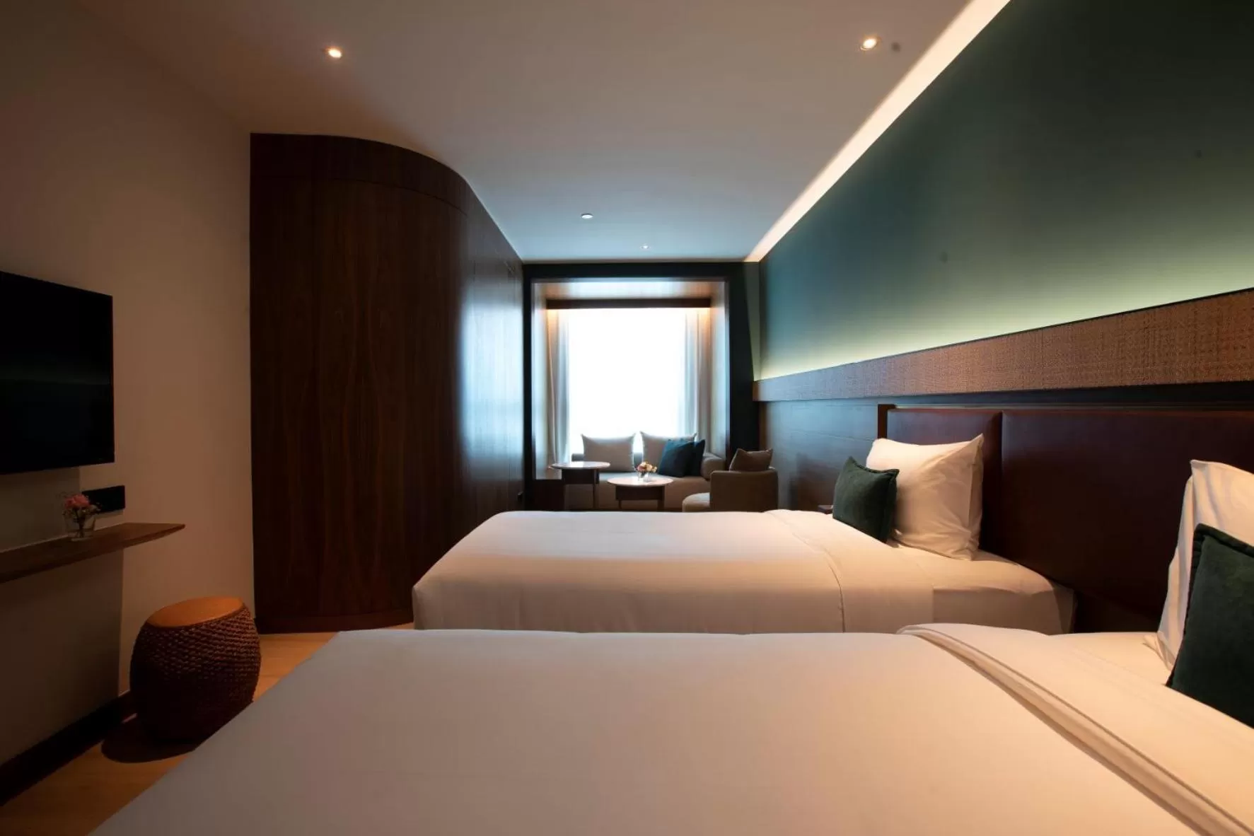 Bed in The LUMA Hotel, a Member of Design Hotels