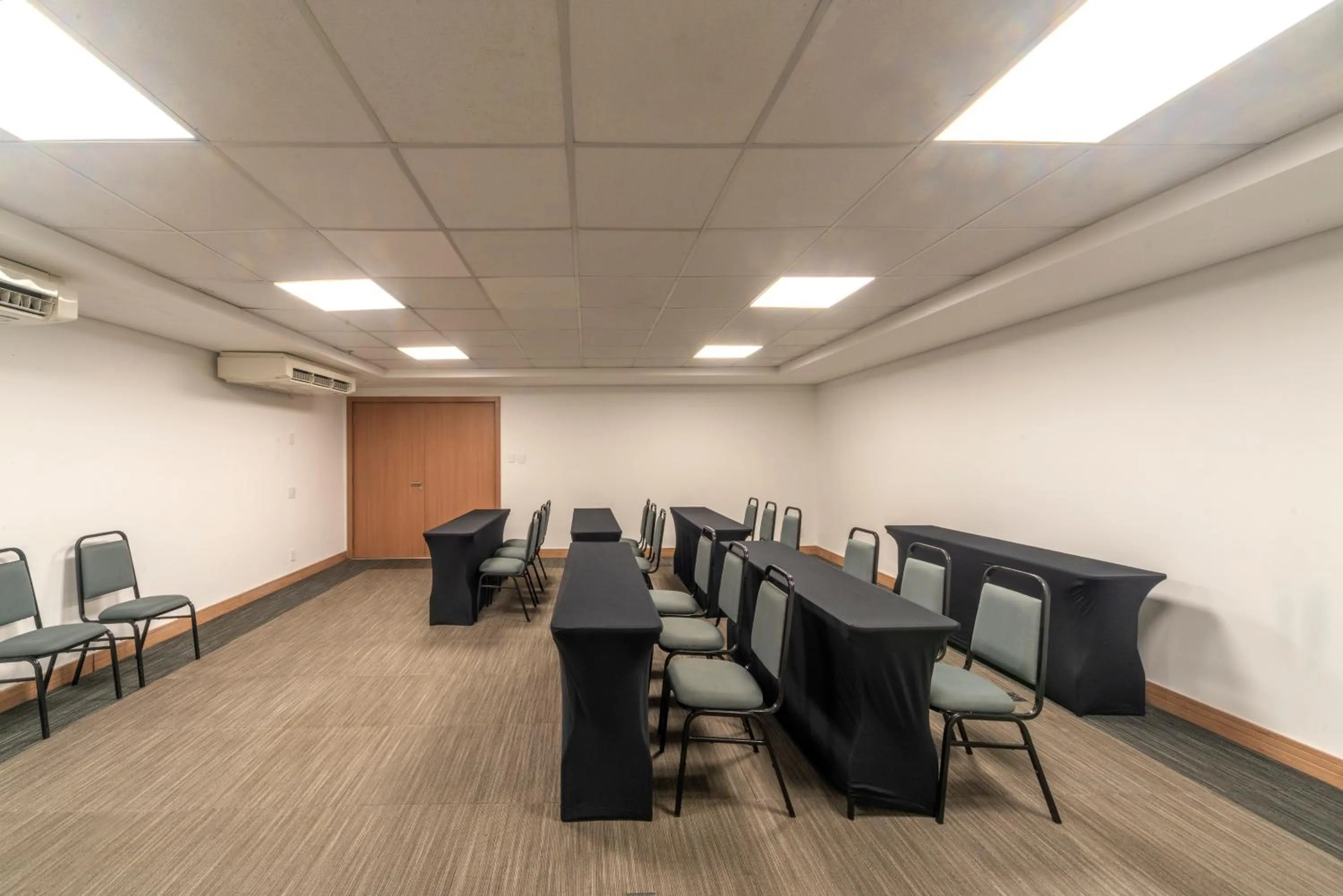 Meeting/conference room in Laghetto Stilo Barra