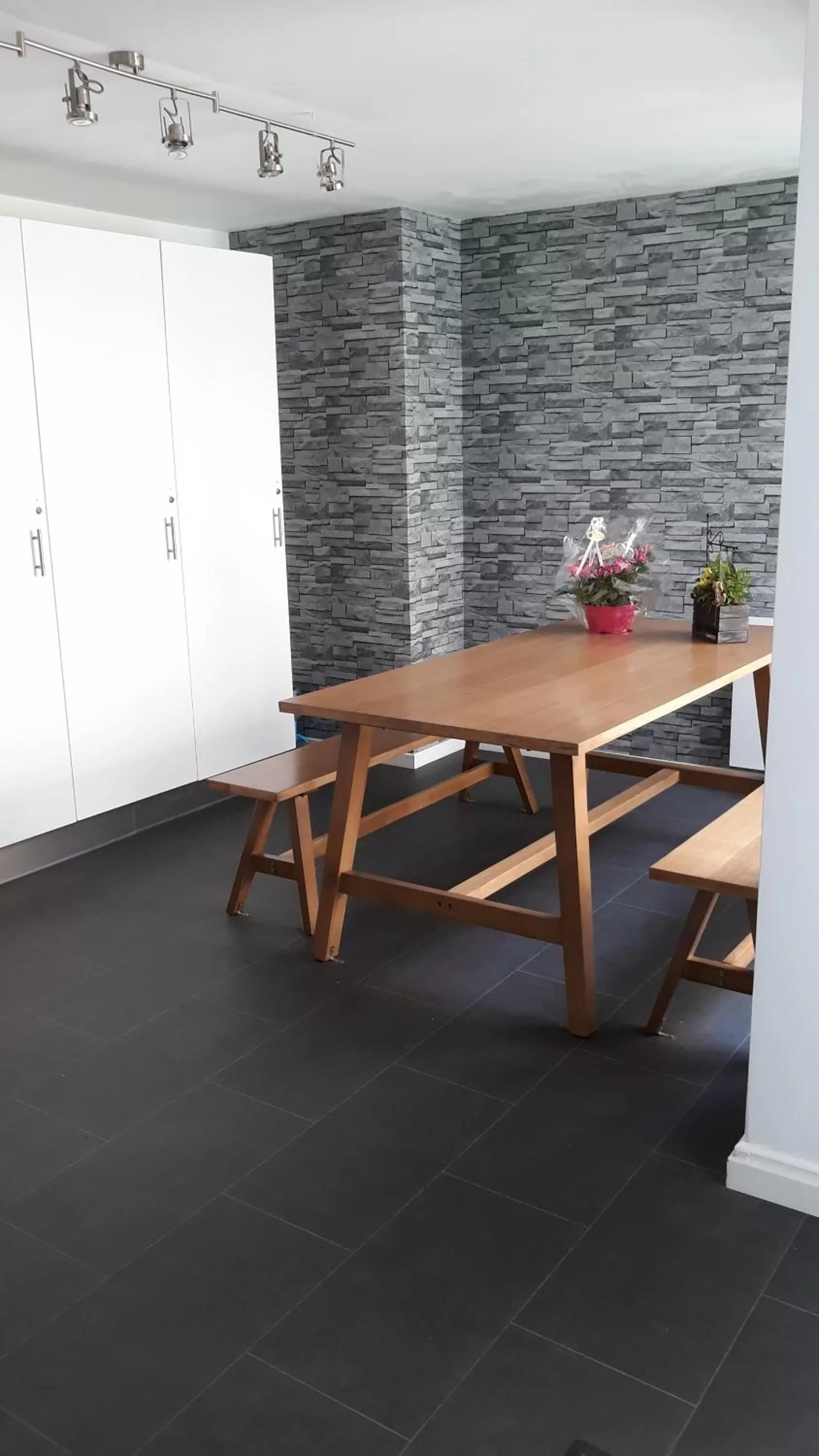 Kitchen or kitchenette in Les chambres de l'Abbaye