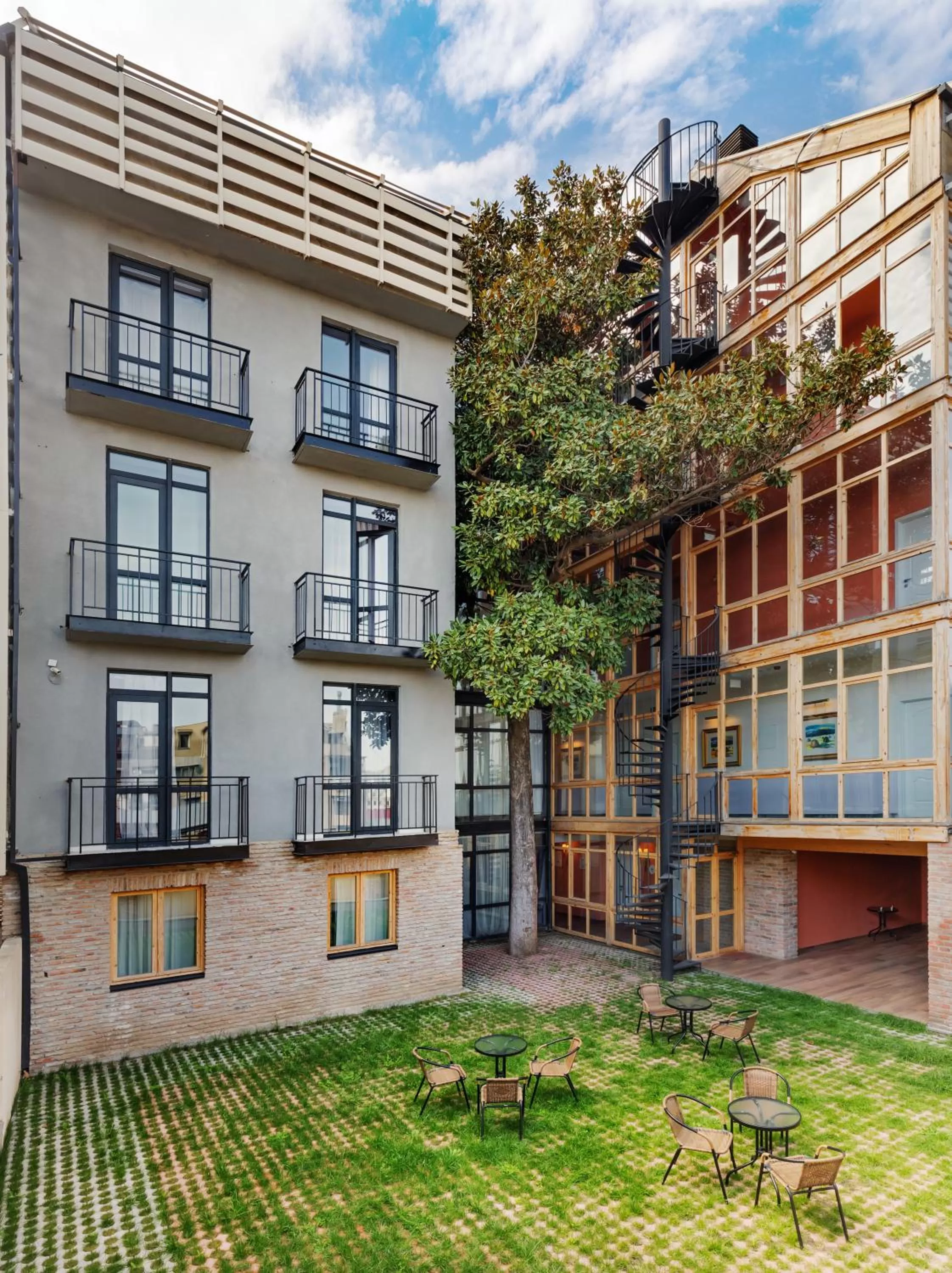 Property building in Magnolia