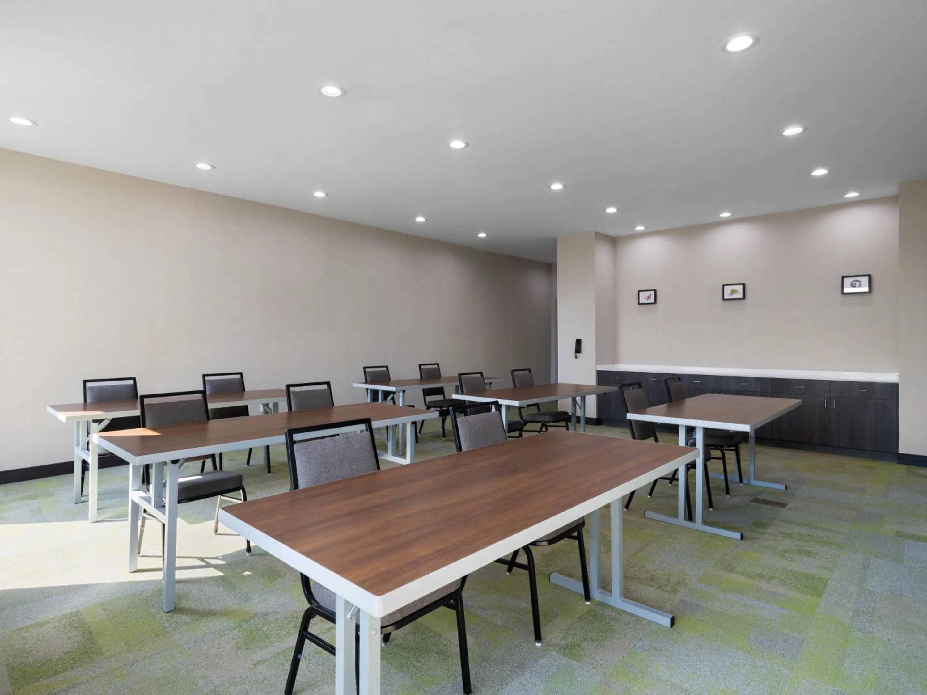 Meeting/conference room in Home2 Suites By Hilton Round Rock Medical Center