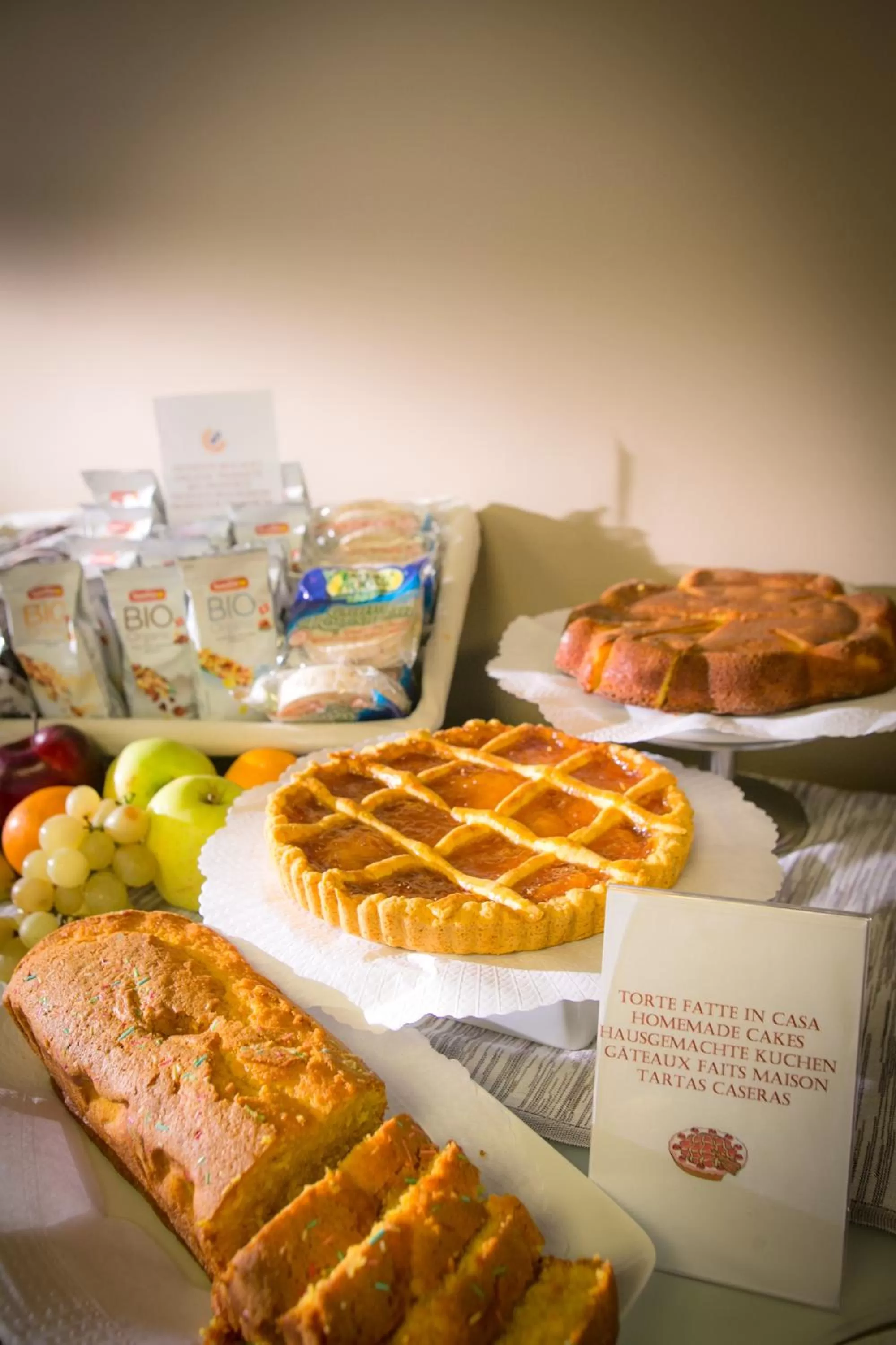 Buffet breakfast in Hotel Touring