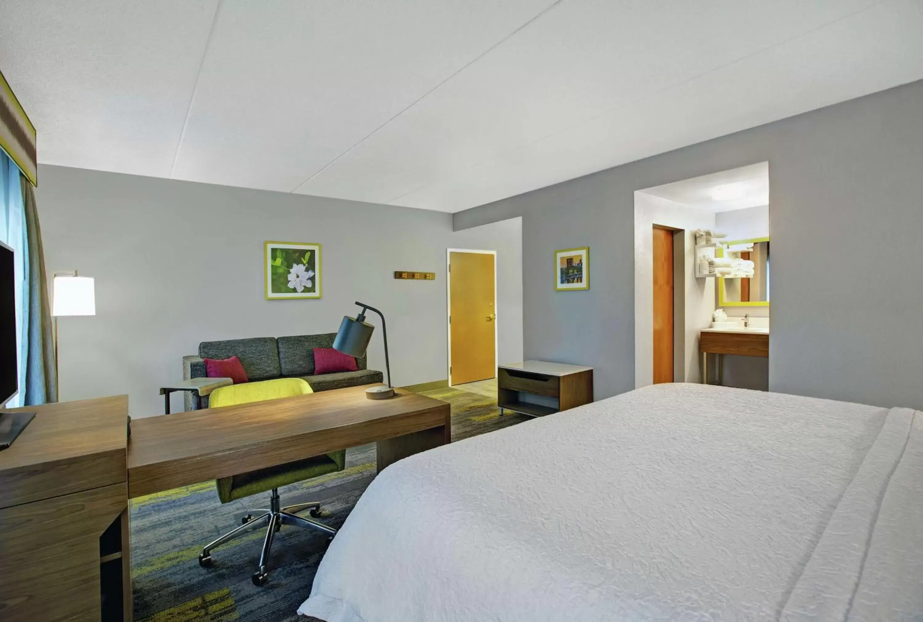 King Studio Suite with Sofa Bed - Non-Smoking in Hampton Inn & Suites Augusta West King Studio Suite with Sofa Bed - Non-Smoking in Hampton Inn & Suites Augusta West