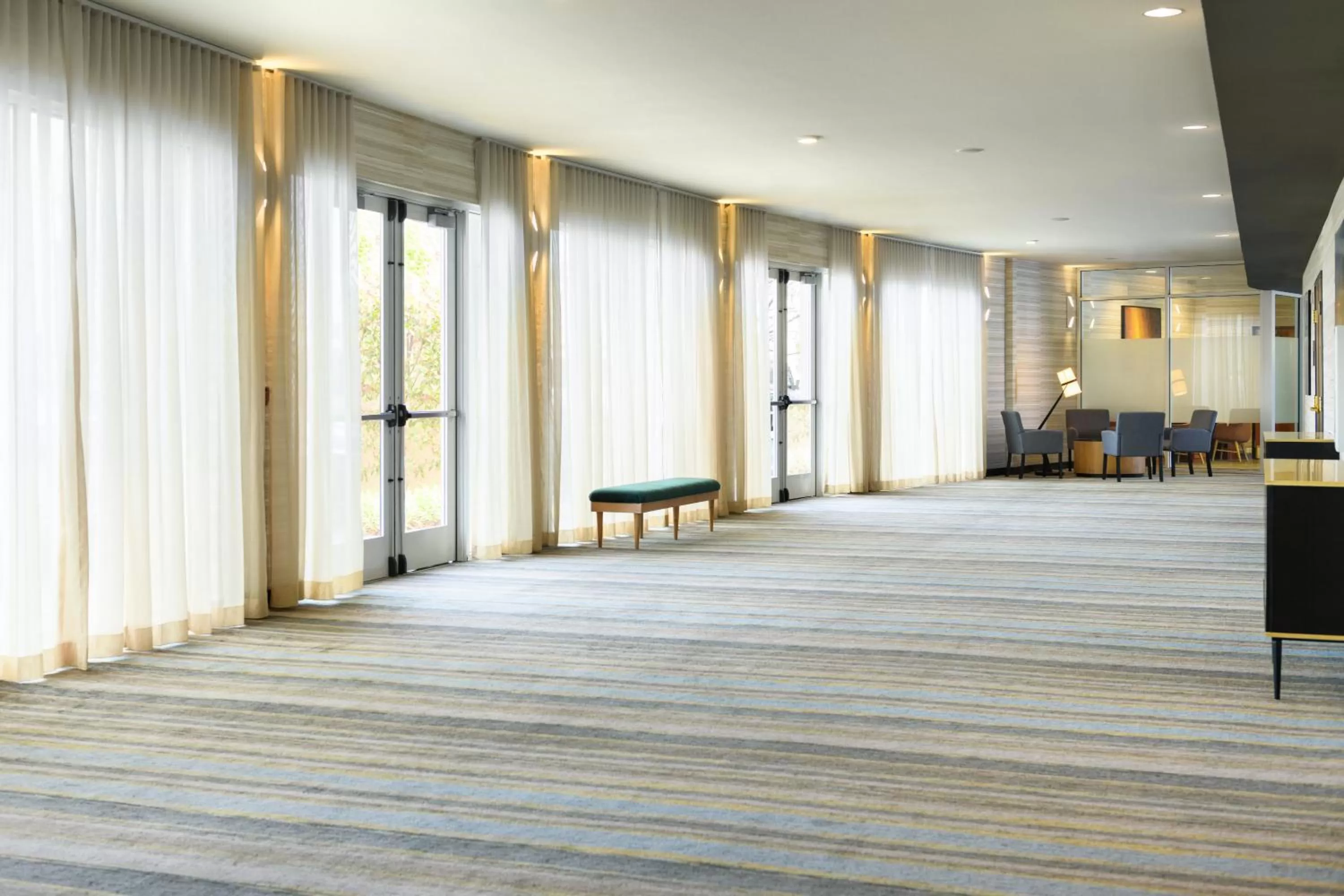Meeting/conference room in Holiday Inn Oakland Airport by IHG