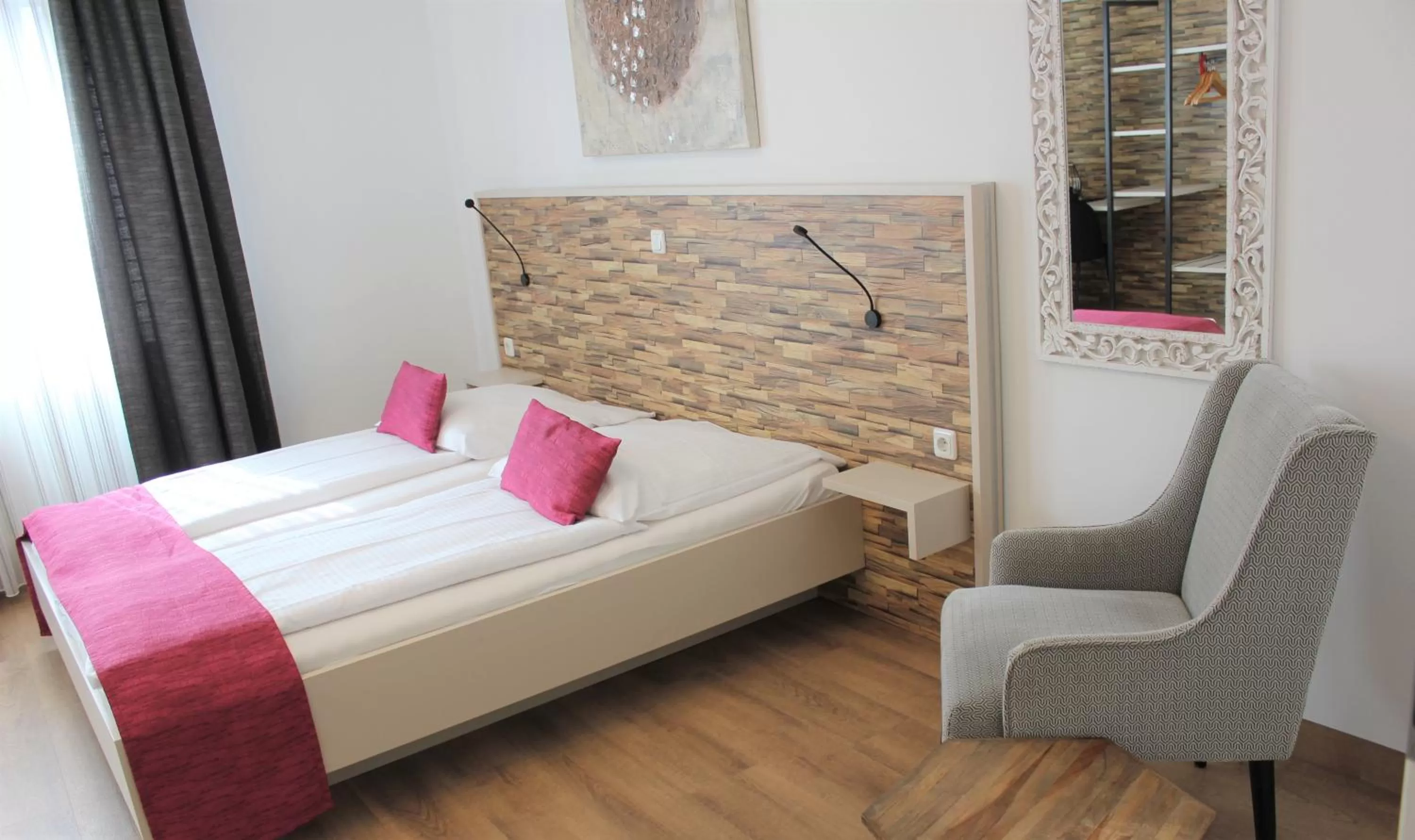 Photo of the whole room, Bed in Am Blumenhaus