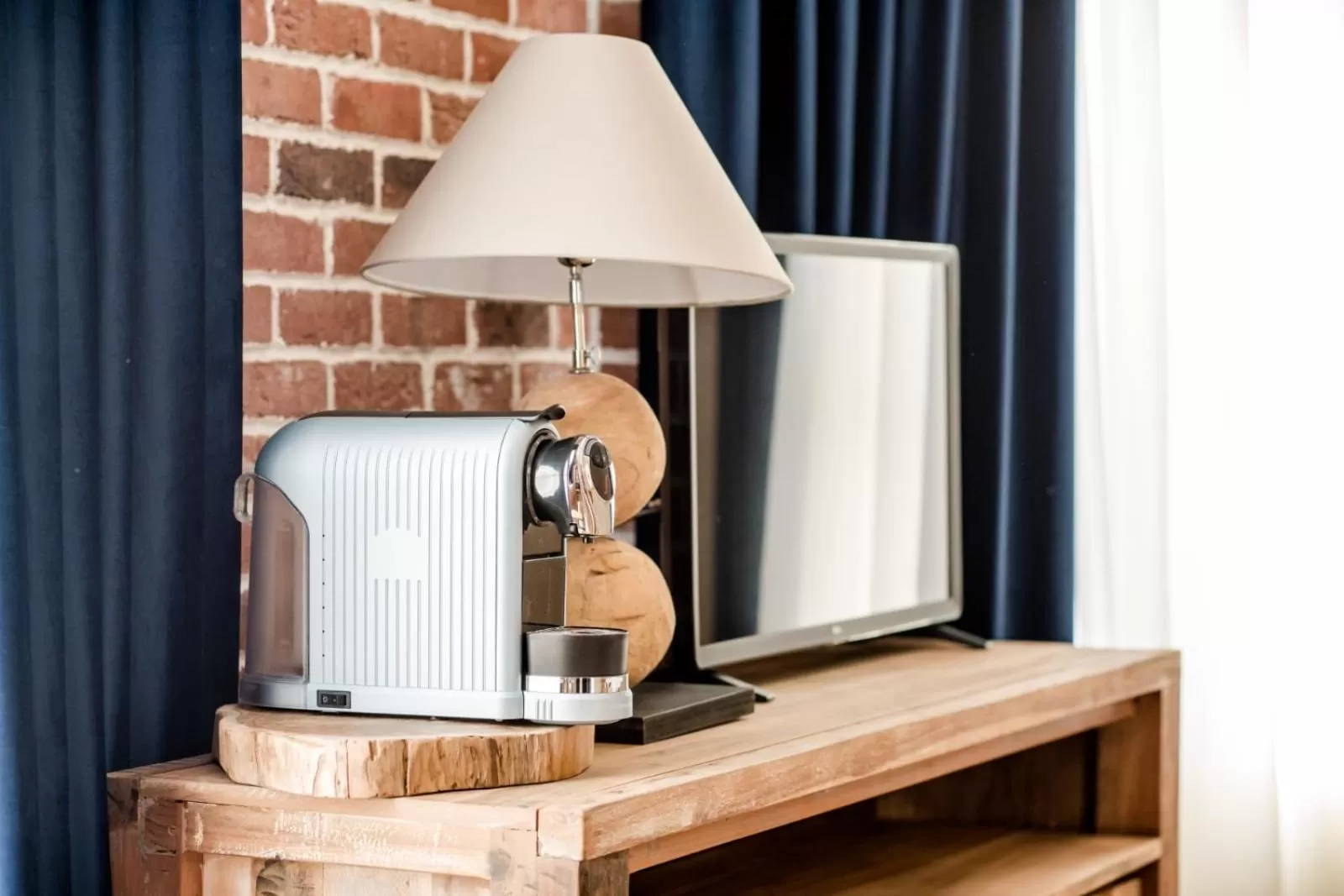 Coffee/tea facilities in ACSA INN