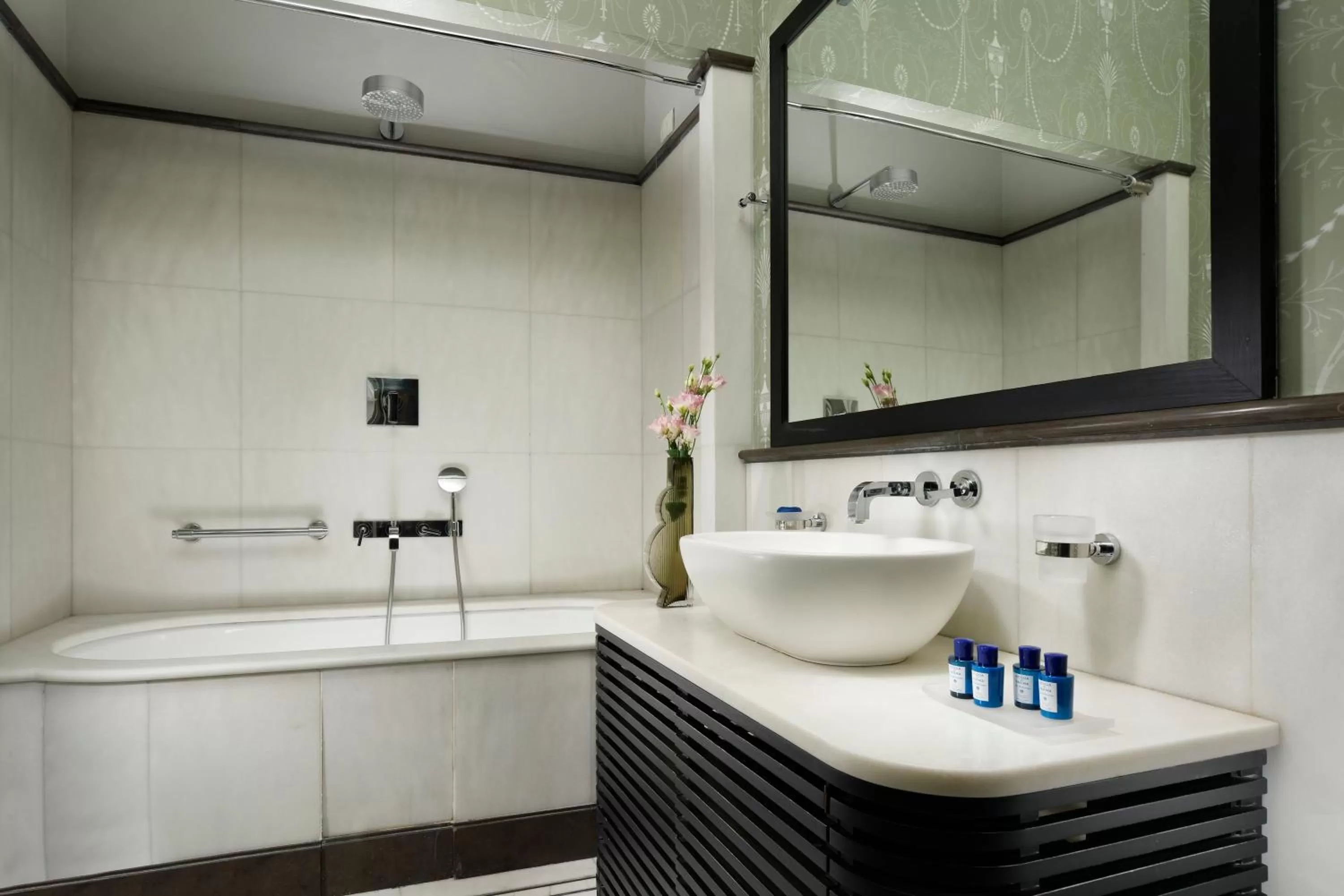 Bathroom in San Firenze Suites & Spa