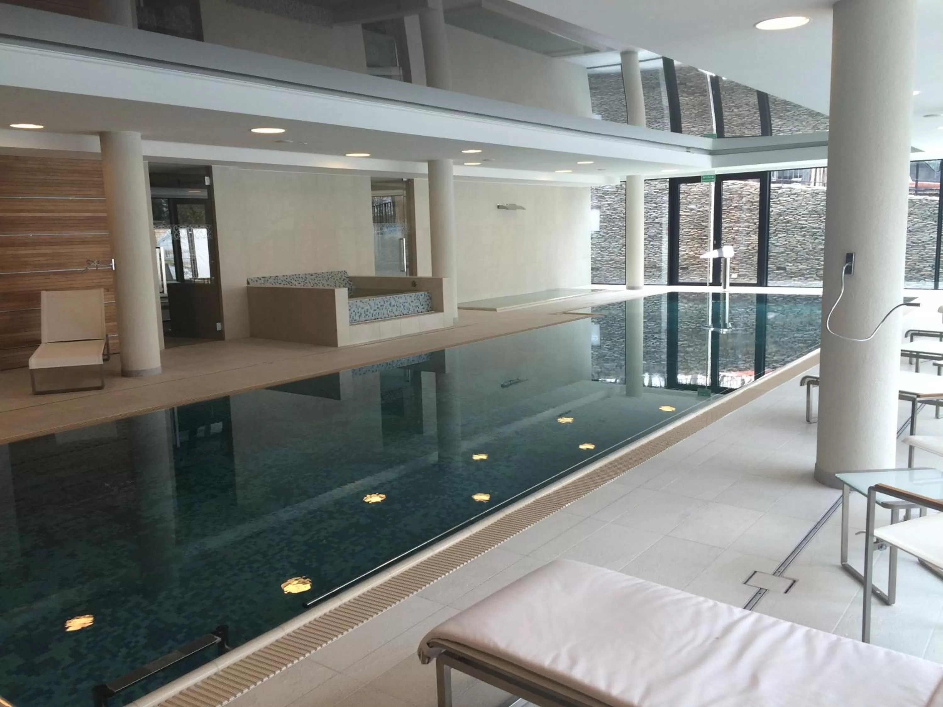 Swimming pool in Zamek Topacz