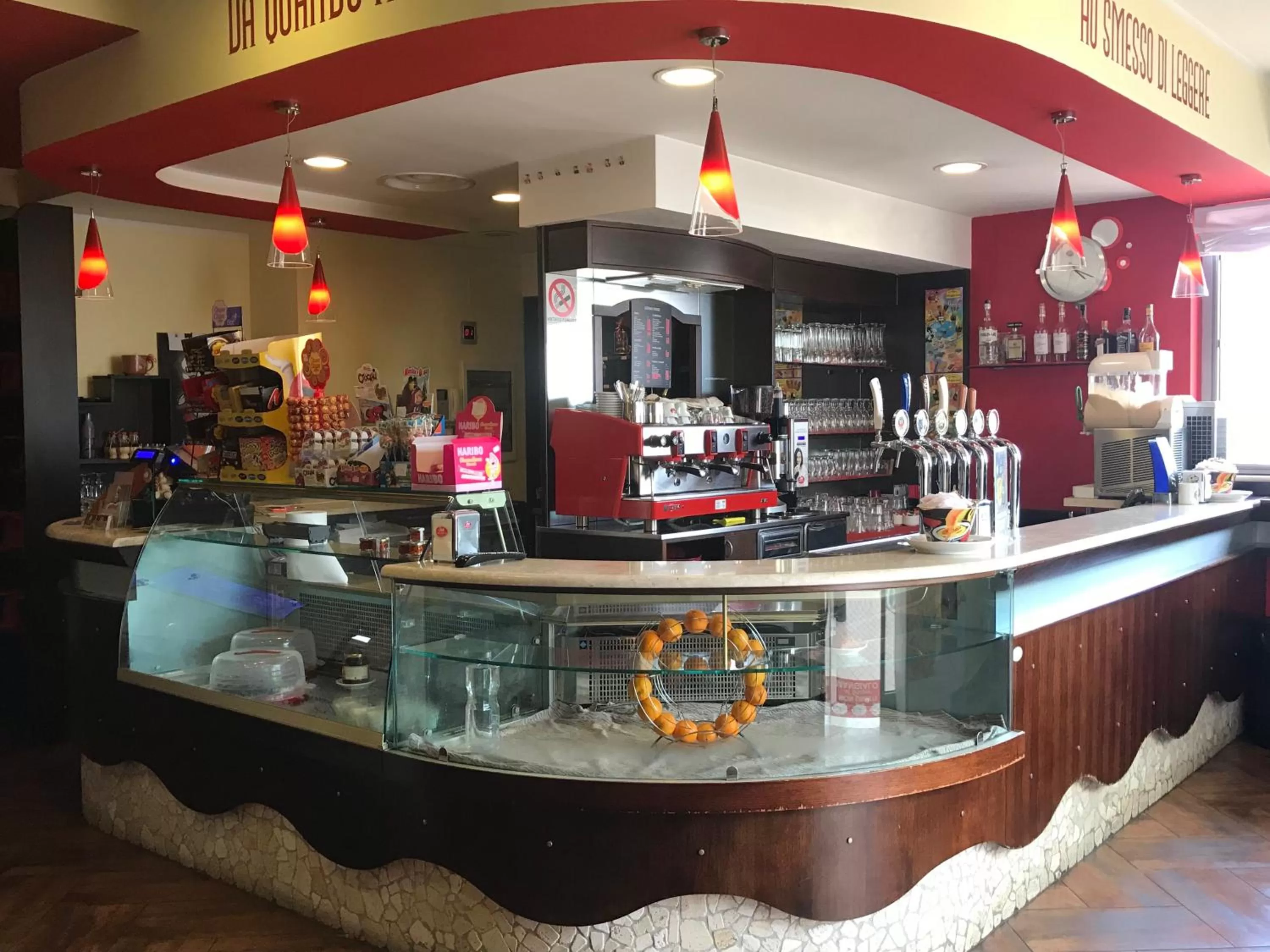 Lounge or bar in Rosso Di Sera