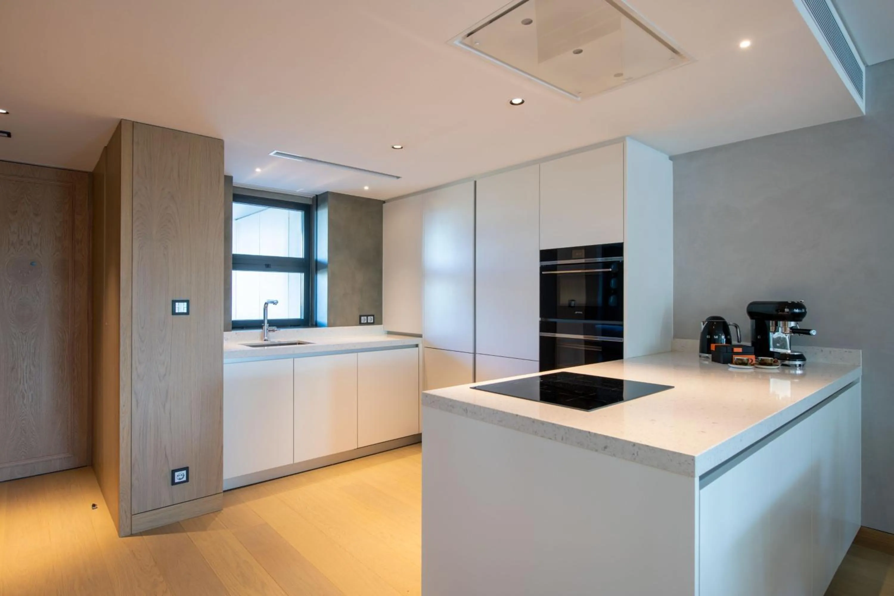 Kitchen or kitchenette in W Residences Algarve