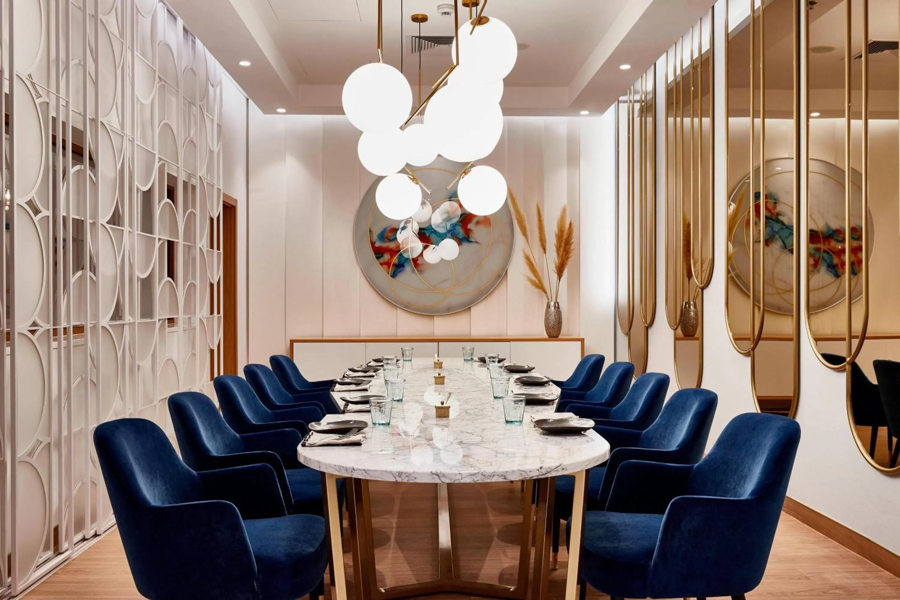 Restaurant/places to eat in Warsaw Presidential Hotel