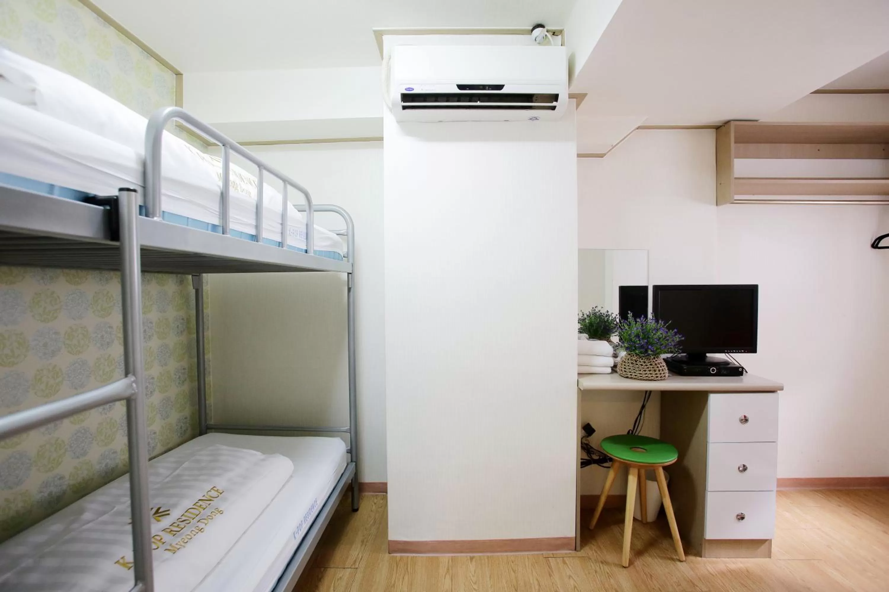 Decorative detail, Bunk Bed in K-POP Residence Myeongdong 1