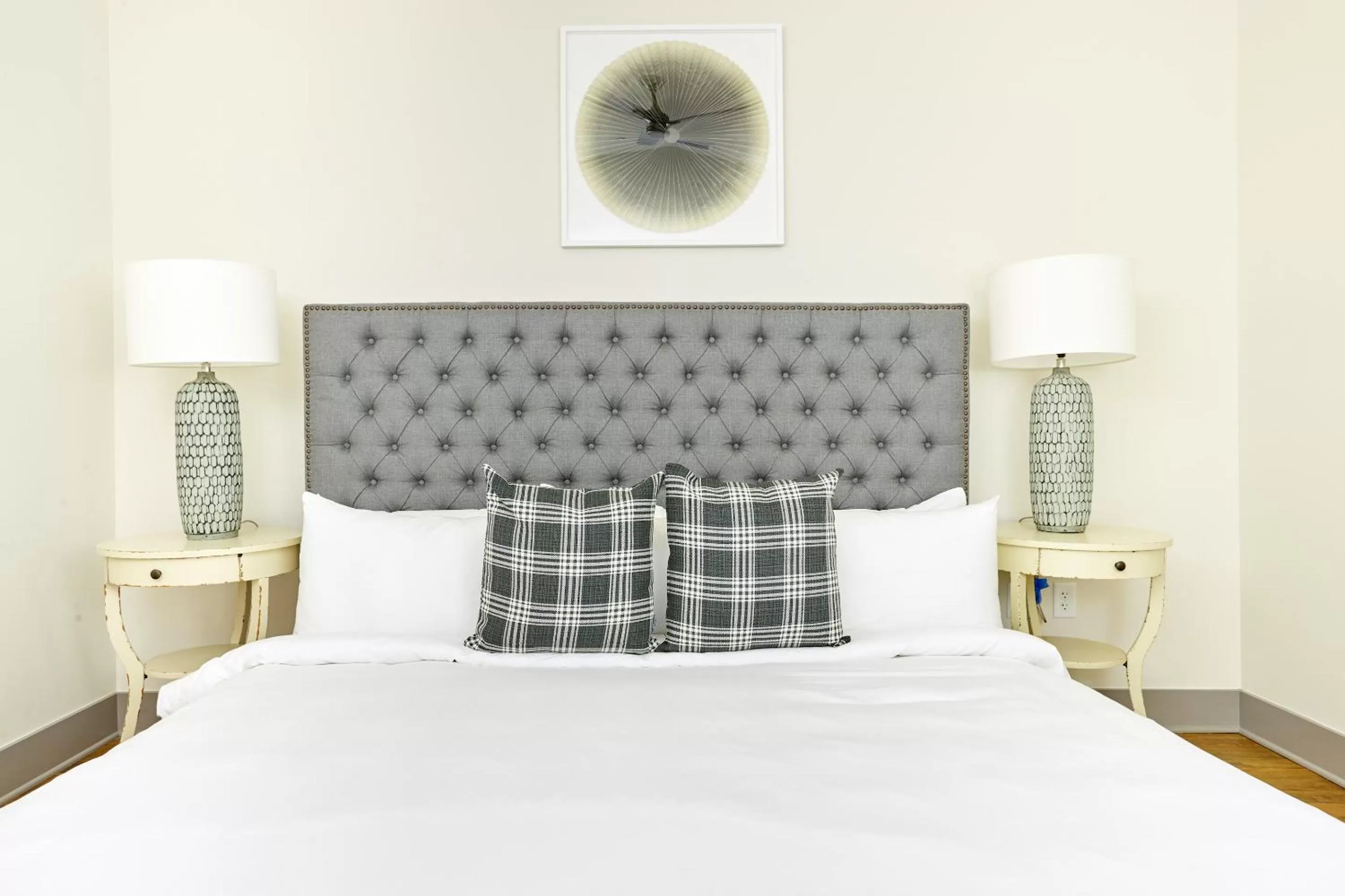 Bedroom, Bed in Sonder Telfair Square