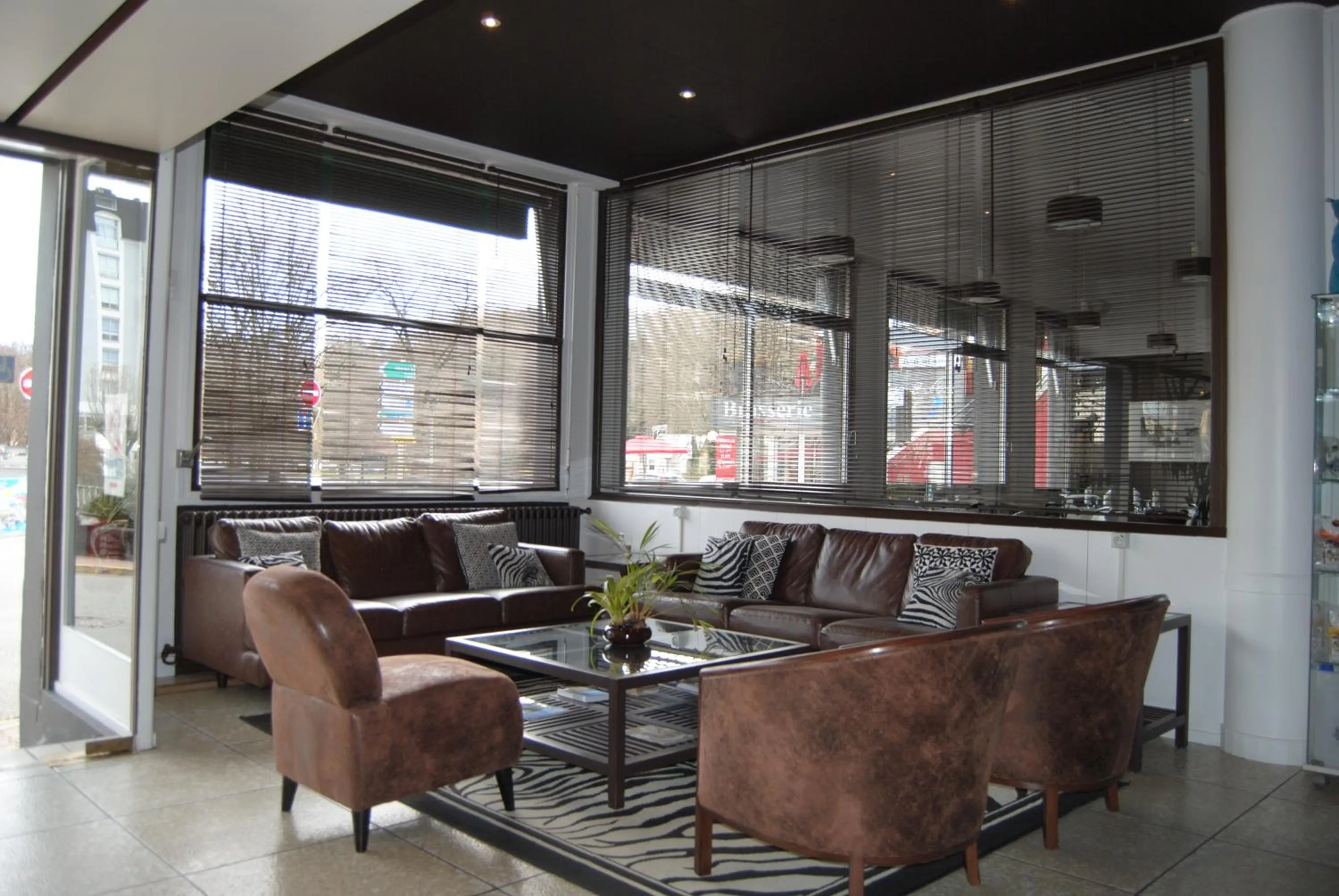 Lobby or reception in Adonis Lourdes - Notre Dame de la Sarte