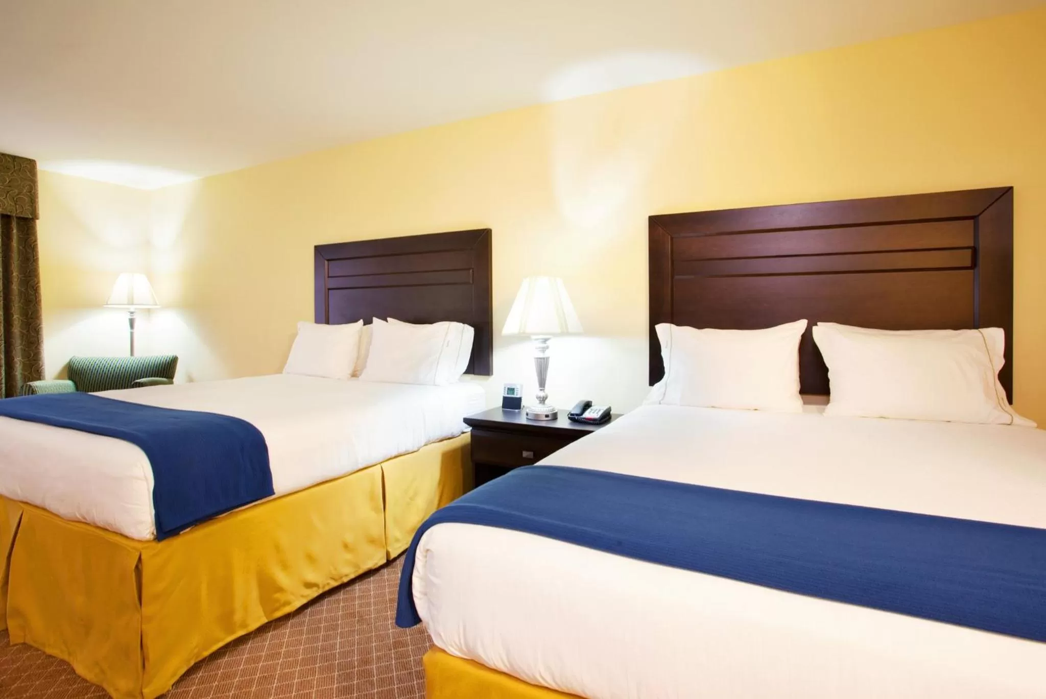 Queen Room with Two Queen Beds - Non-Smoking in Holiday Inn Express Hotel & Suites Chicago South Lansing, an IHG Hotel