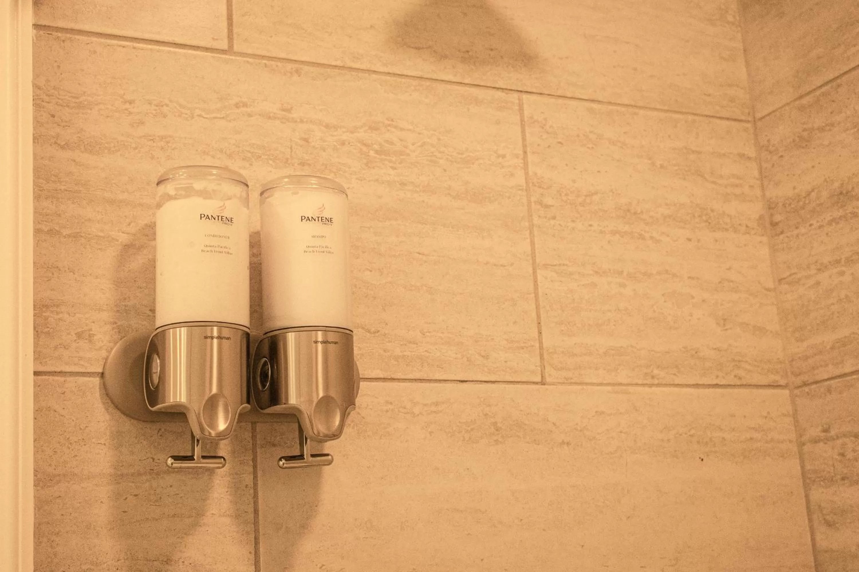 Shower in Quinta Pacifica Beachfront Villas