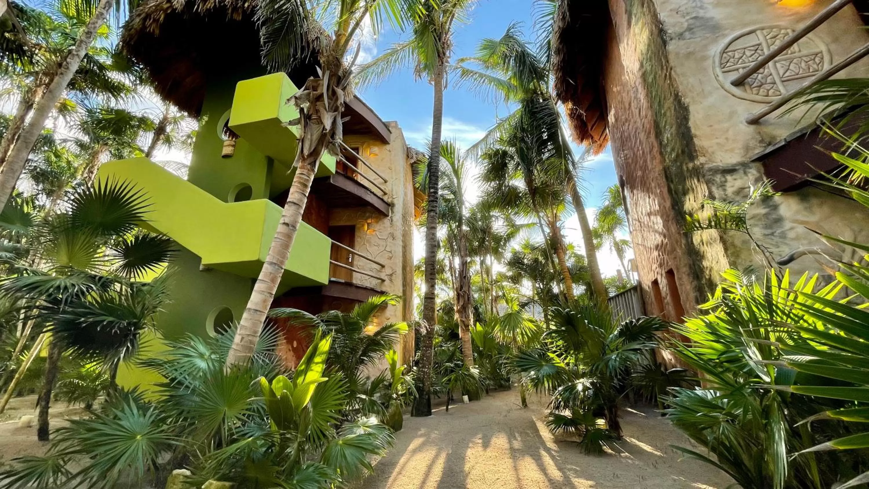 Property building in Sueños Tulum