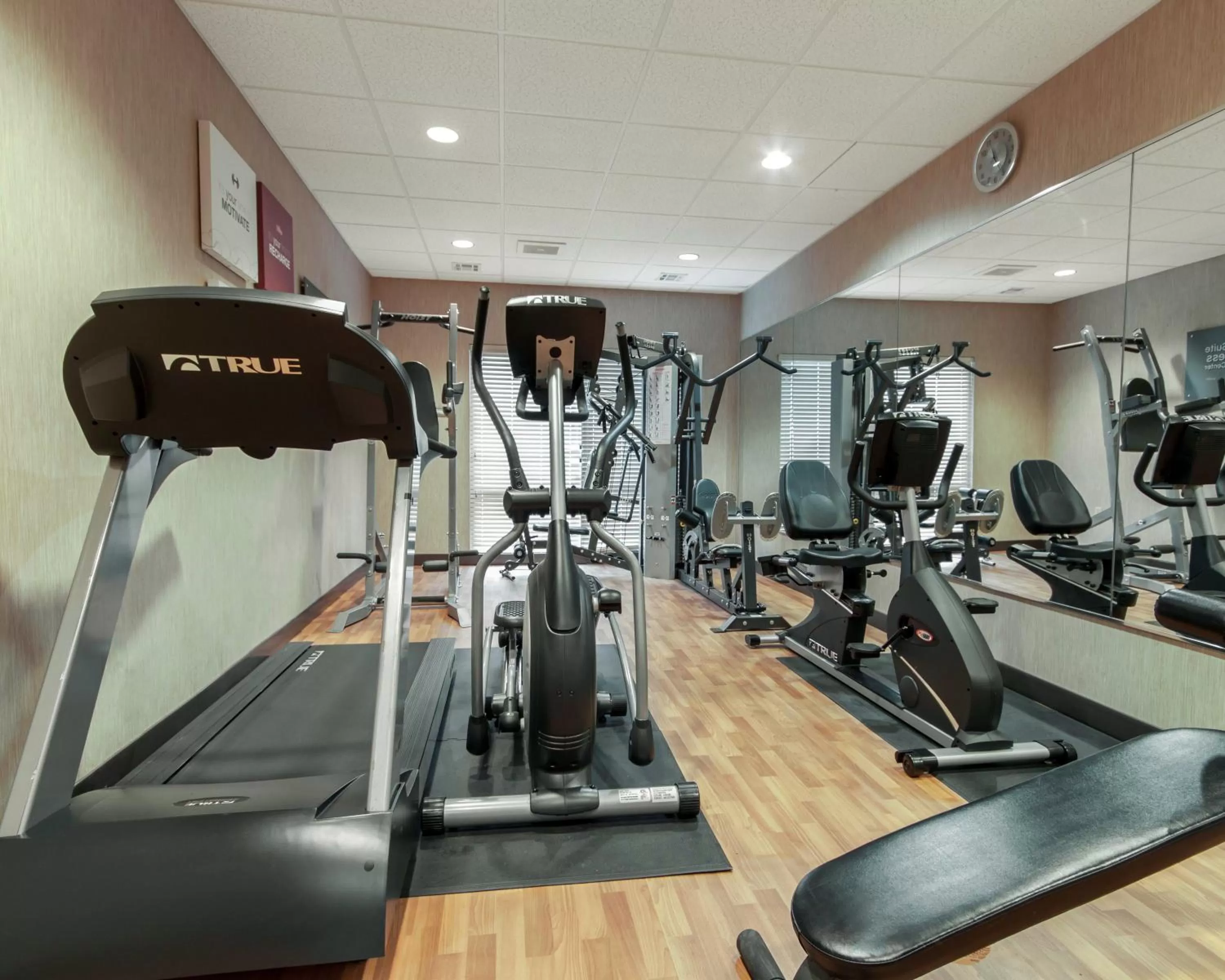 Fitness centre/facilities in MainStay Suites Hobbs