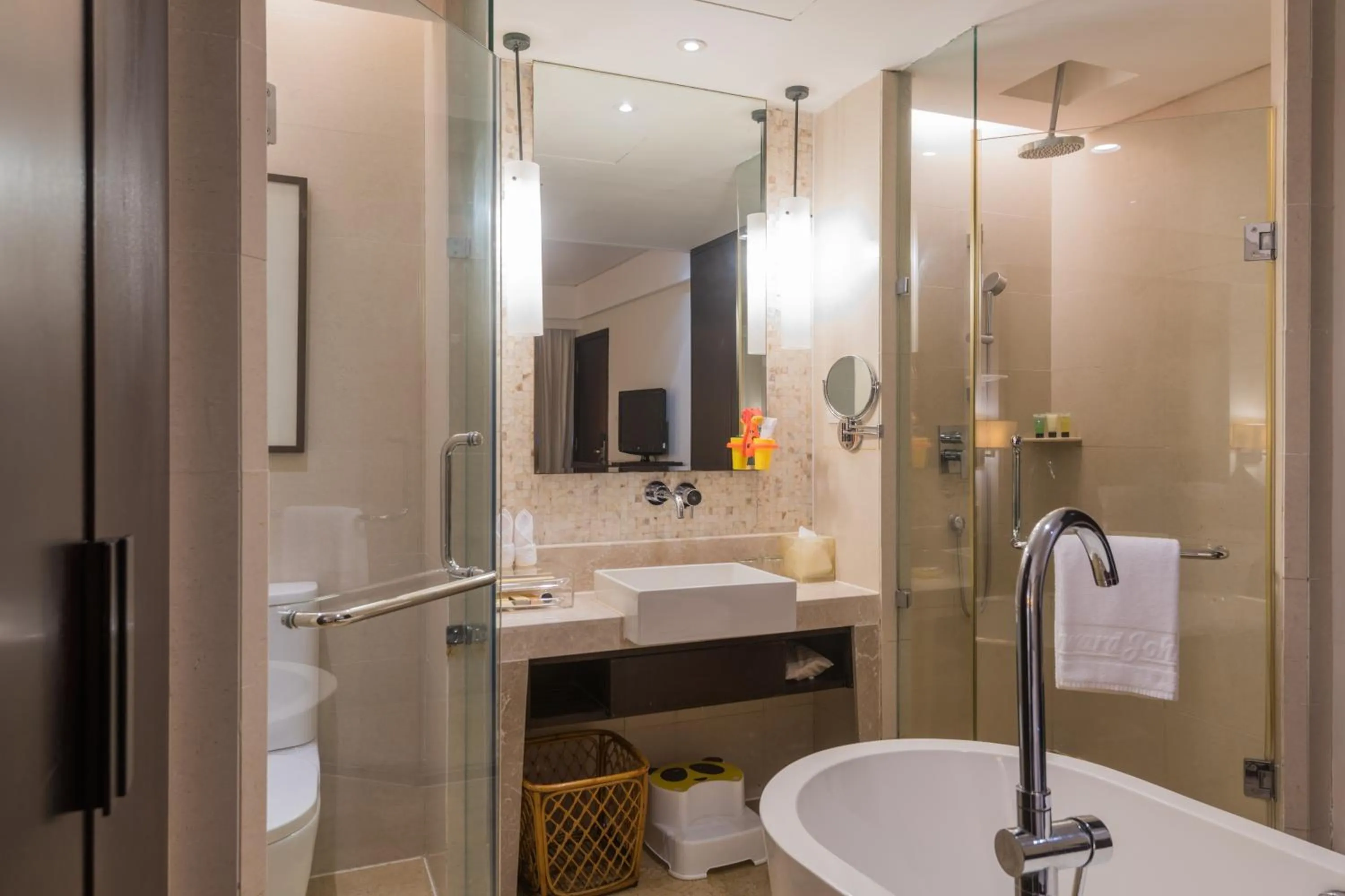 Bathroom in Howard Johnson Resort Sanya Bay