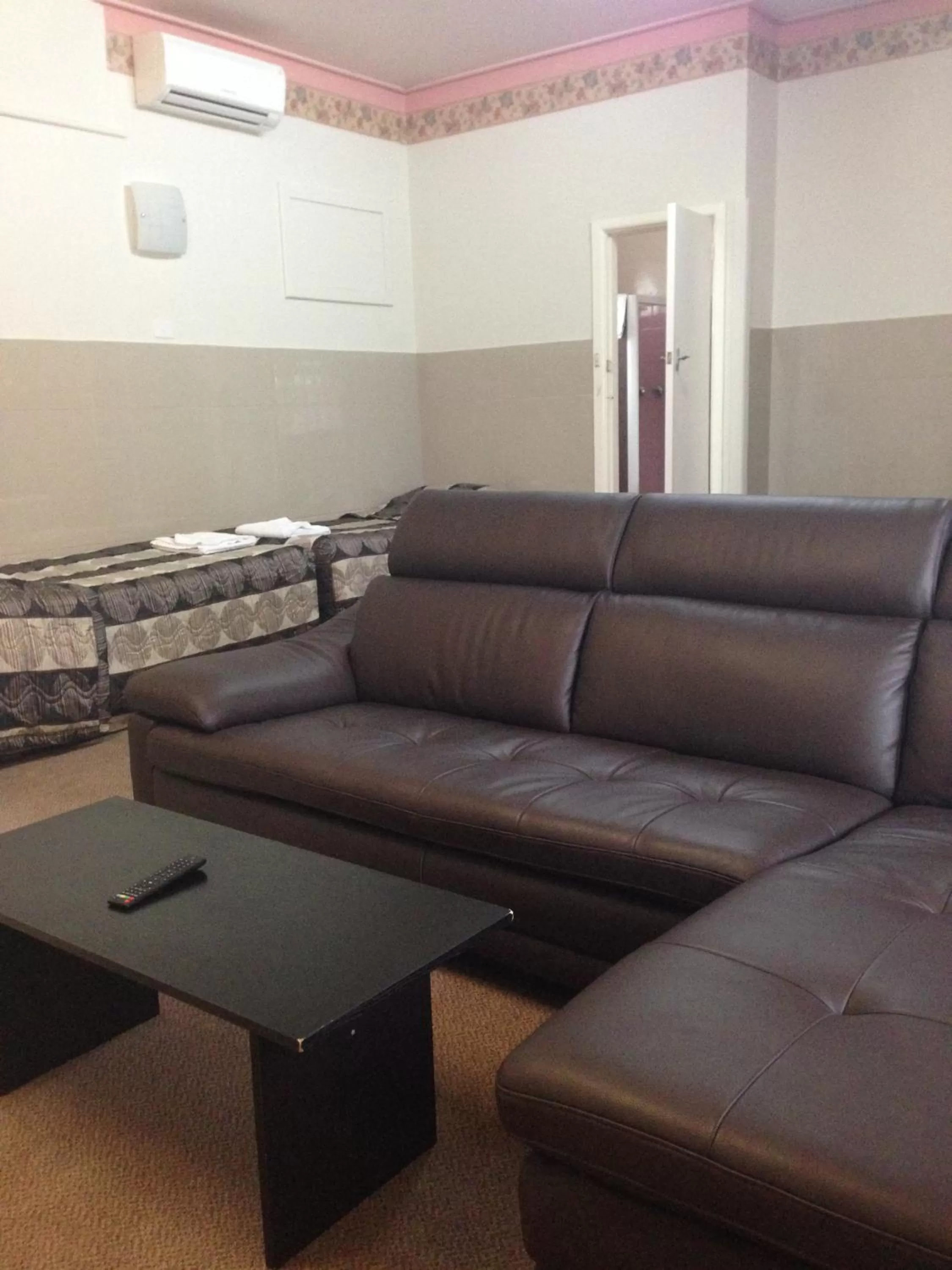 Other in Avalon Motel