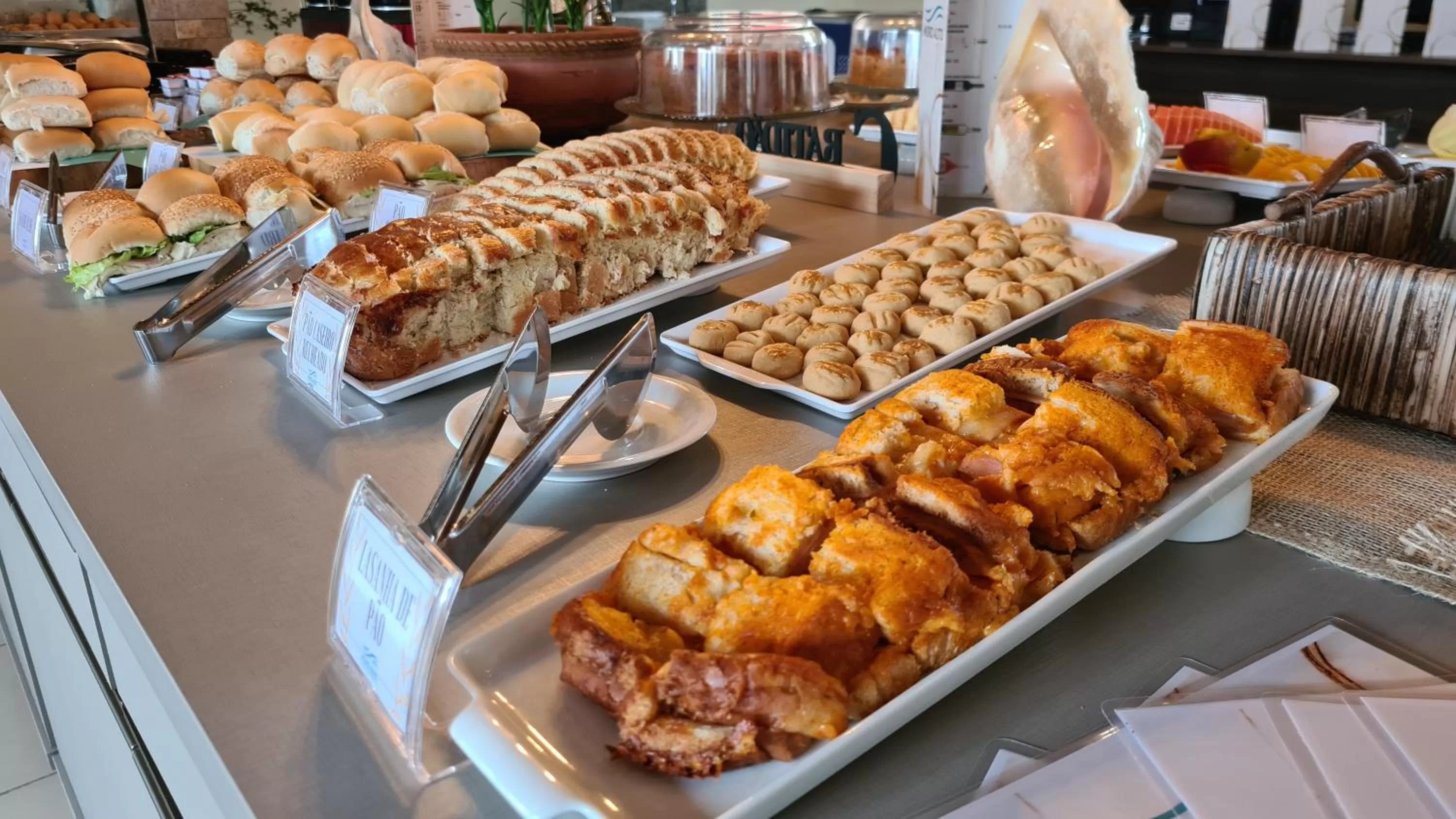 Breakfast in Arena Carneiros Hotel by AFT