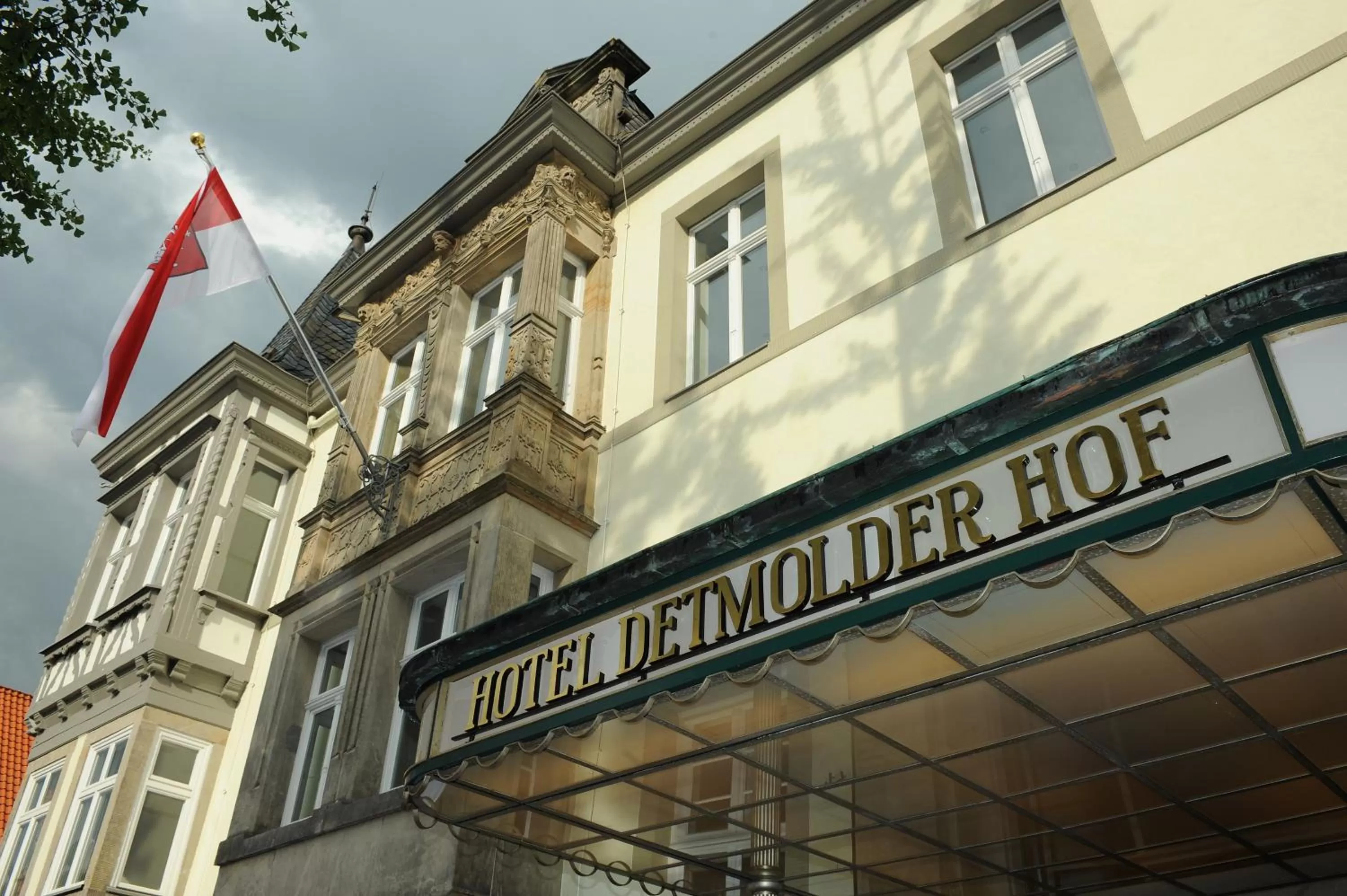Facade/entrance in Hotel Detmolder Hof