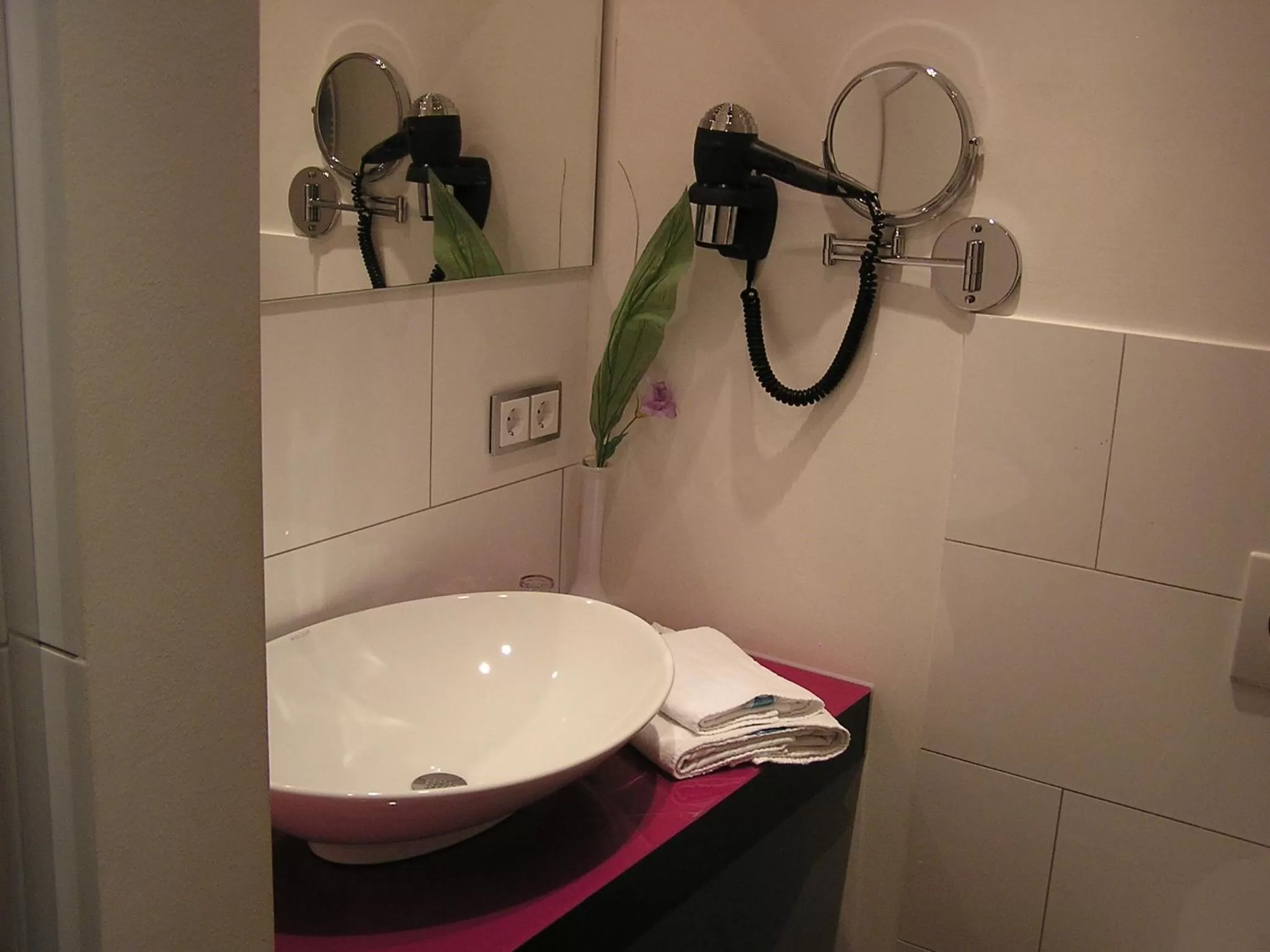 Bathroom in Hotel zur Promenade