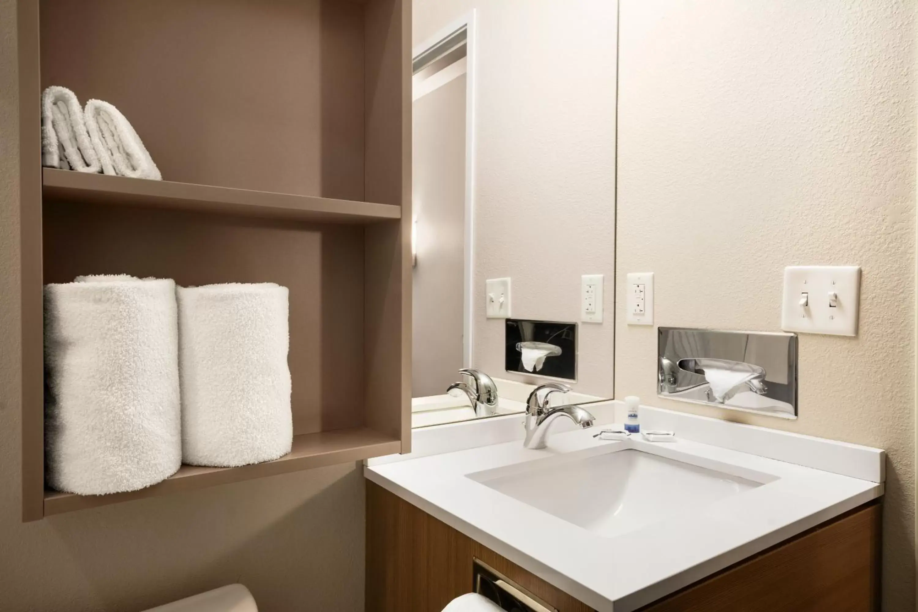 Queen Studio Suite with Two Queen Beds and Roll-In Shower - Mobility Accessible/Non-Smoking in Microtel Inn & Suites by Wyndham Queen Studio Suite with Two Queen Beds and Roll-In Shower - Mobility Accessible/Non-Smoking in Microtel Inn & Suites by Wyndham