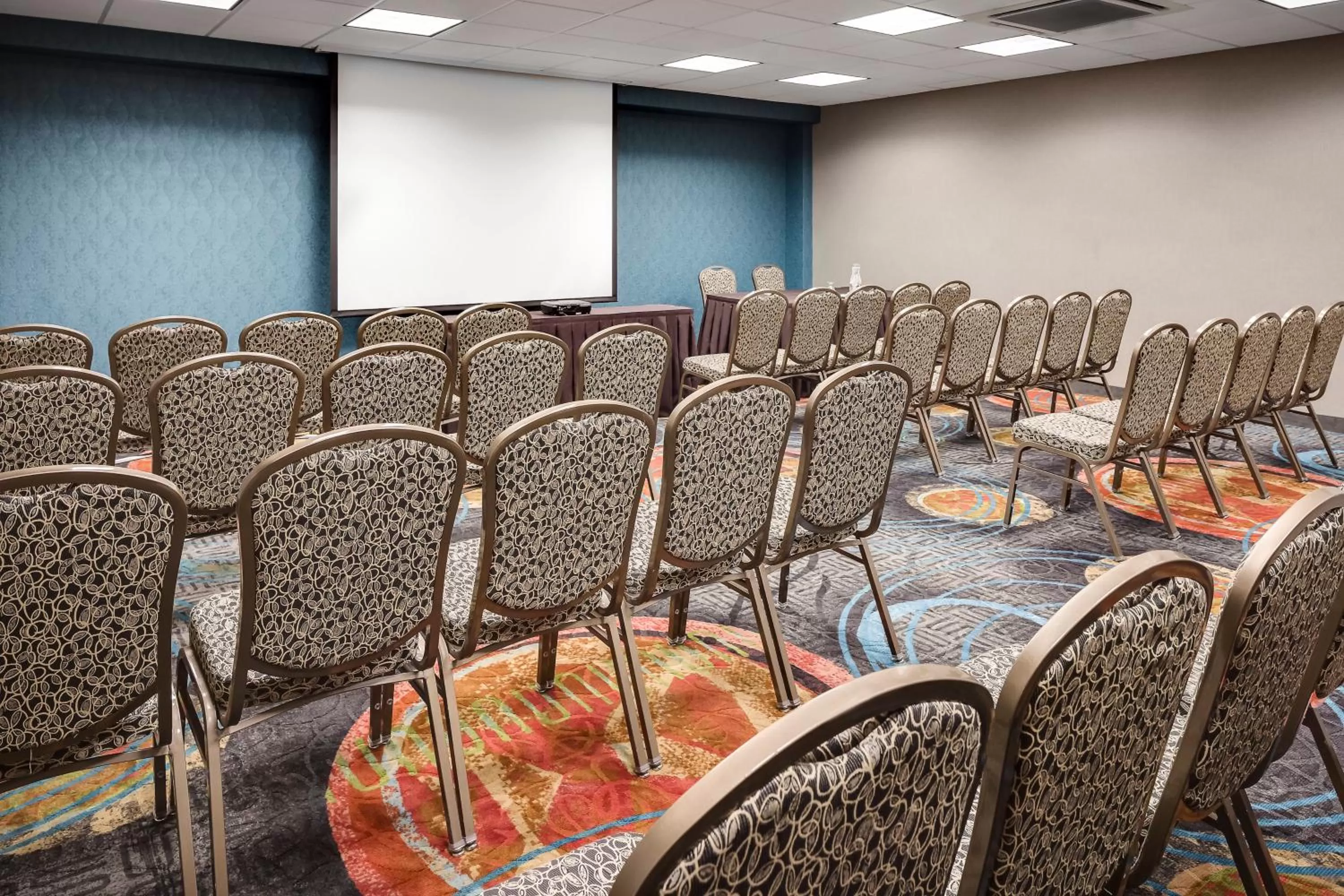 Meeting/conference room in Holiday Inn Wichita East I-35 by IHG