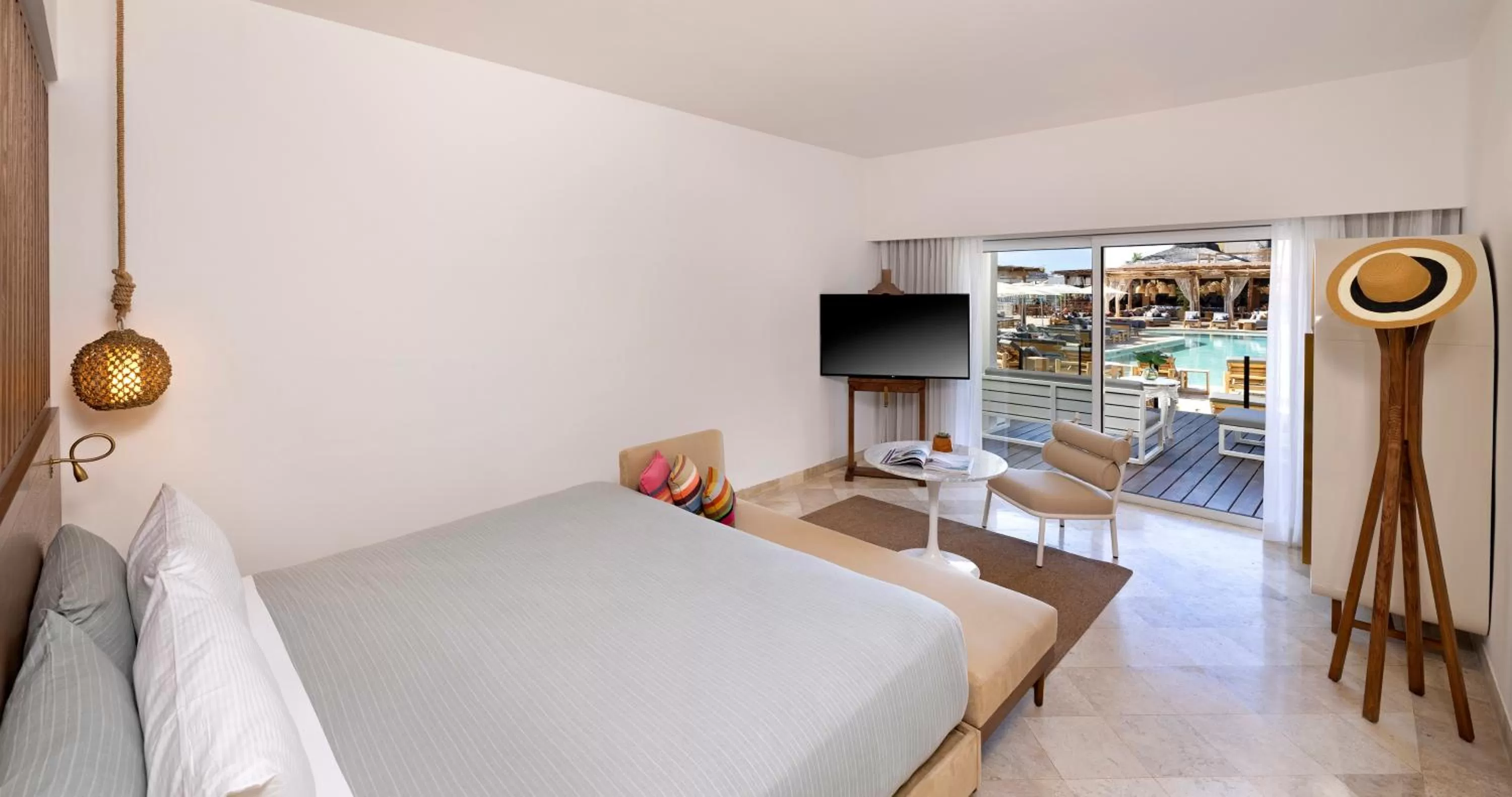 Bedroom, Bed in ME Cabo by Meliá