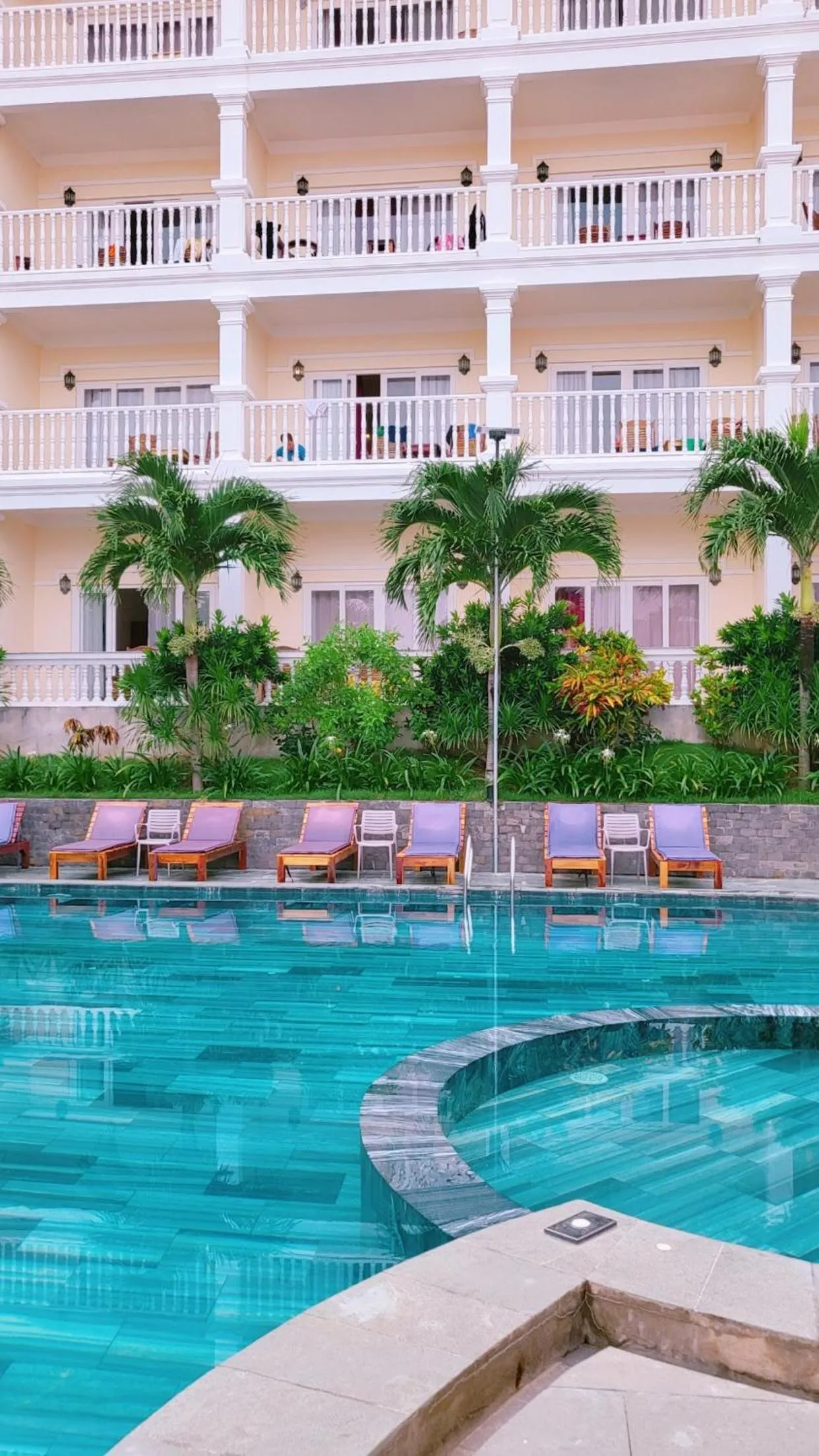 Property building in Phuong Binh House