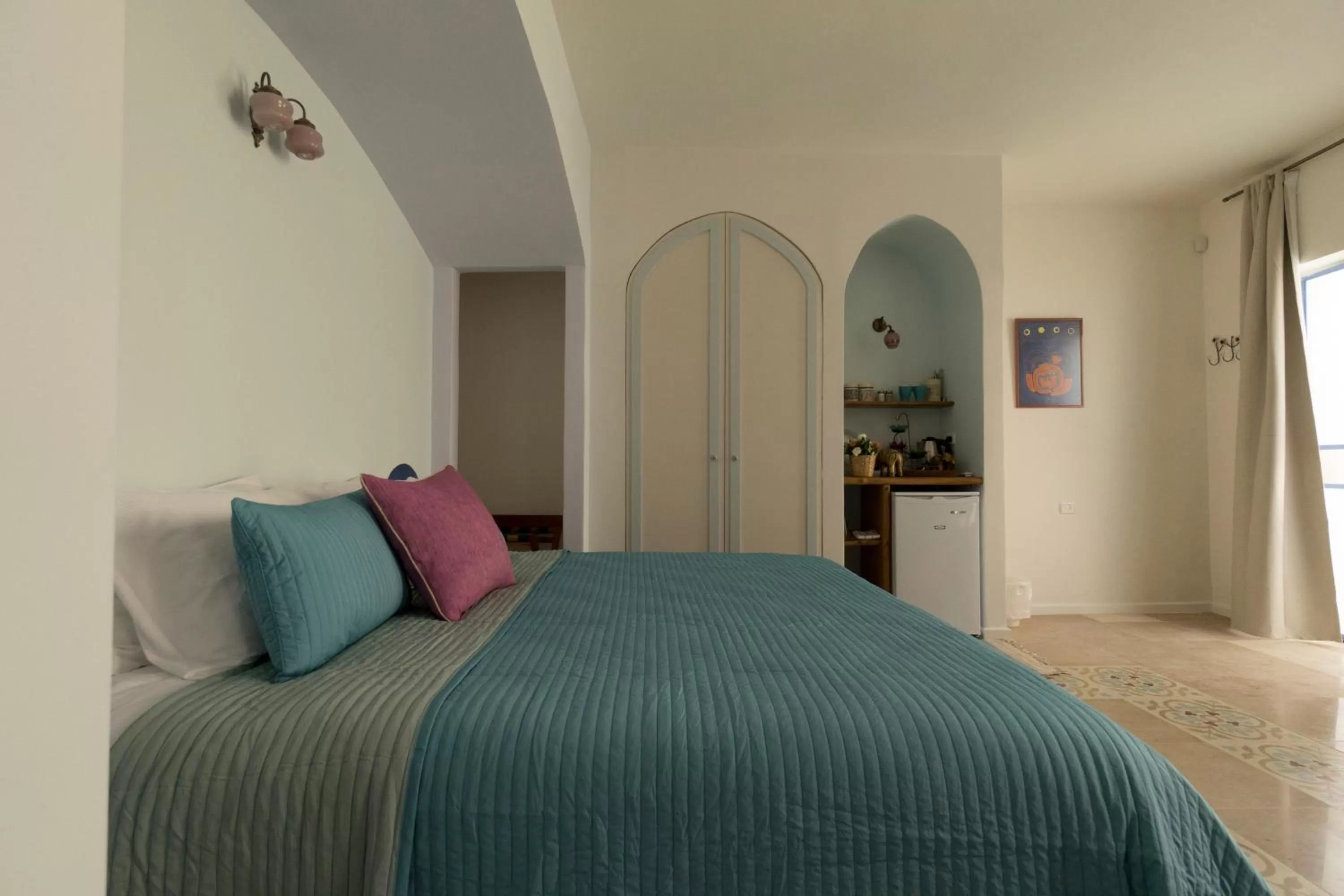 Bed in The Way Inn - Boutique Suites