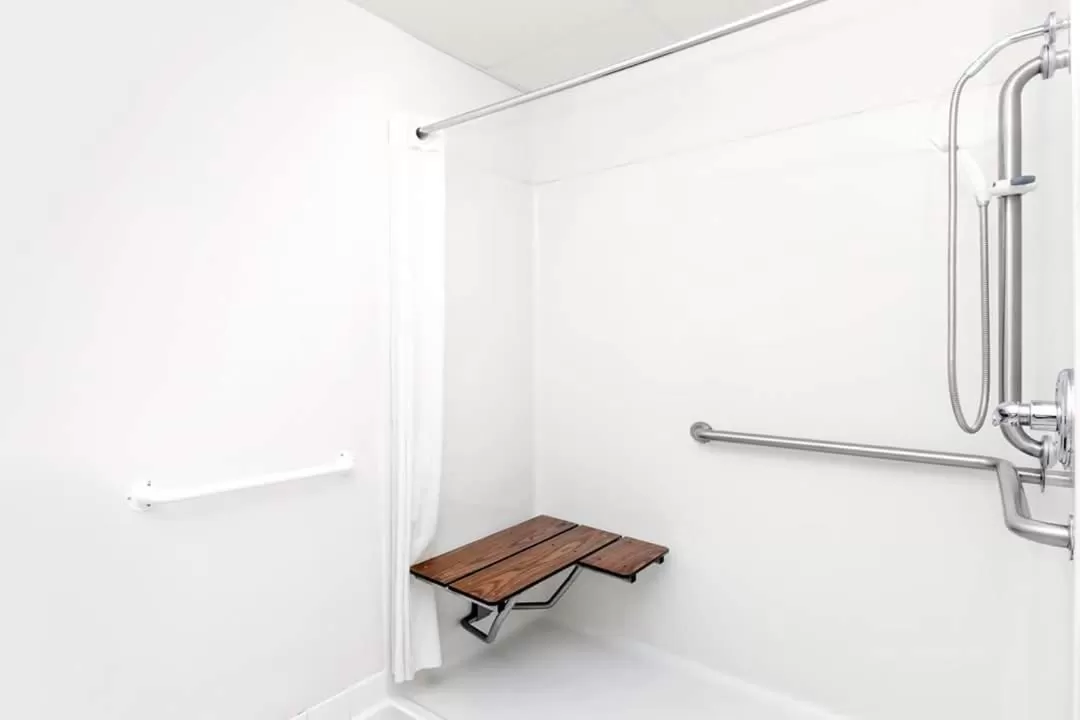 Shower in Americas Best Value Inn & Suites Atlantic