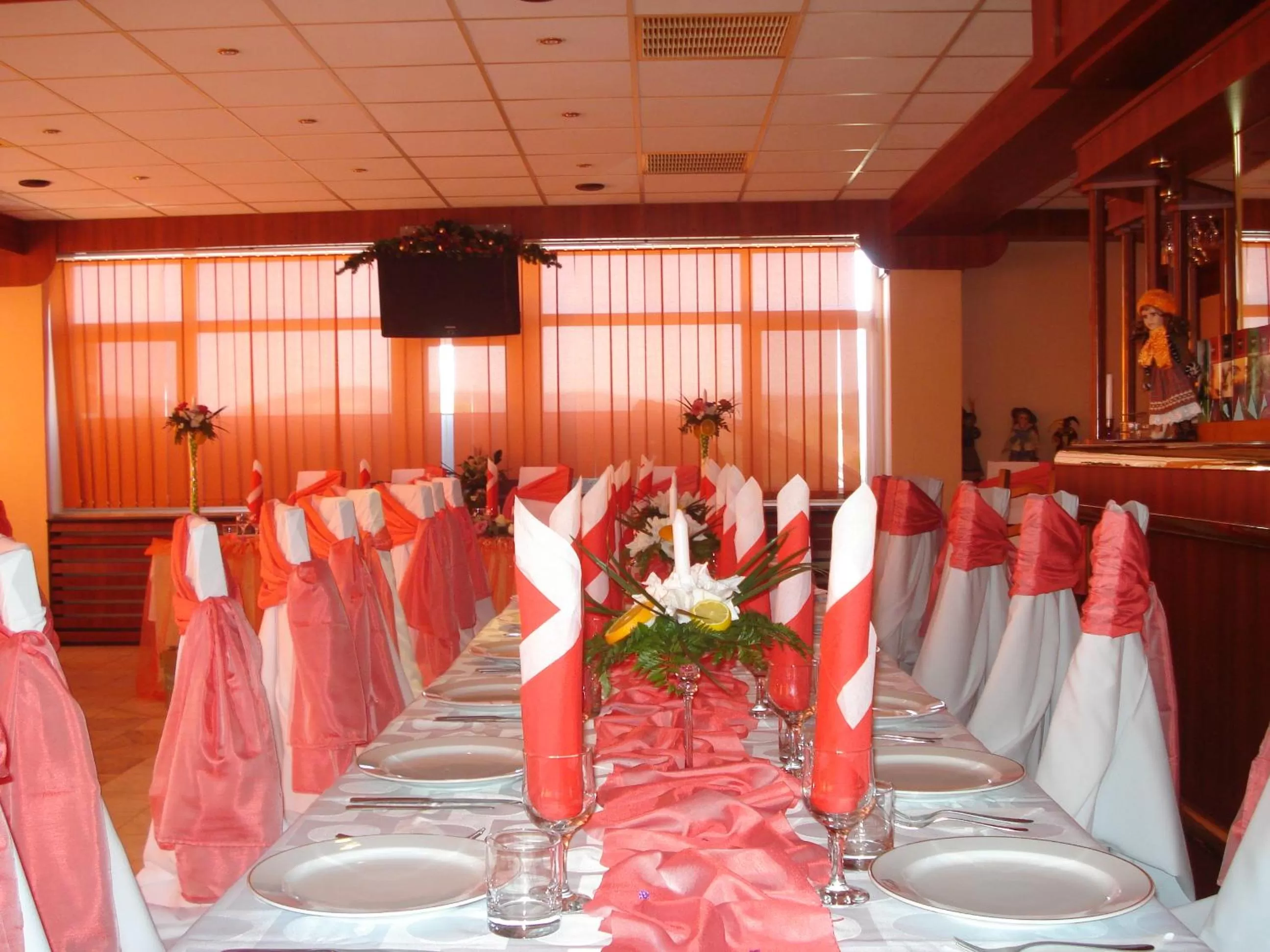 Restaurant/Places to Eat in Motel Maestro