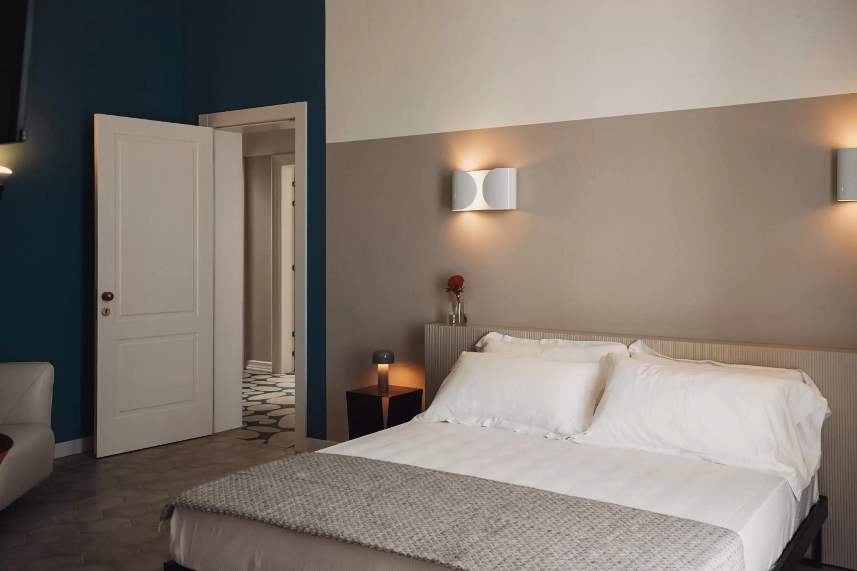 Bed in Volante Urban Design Hotel