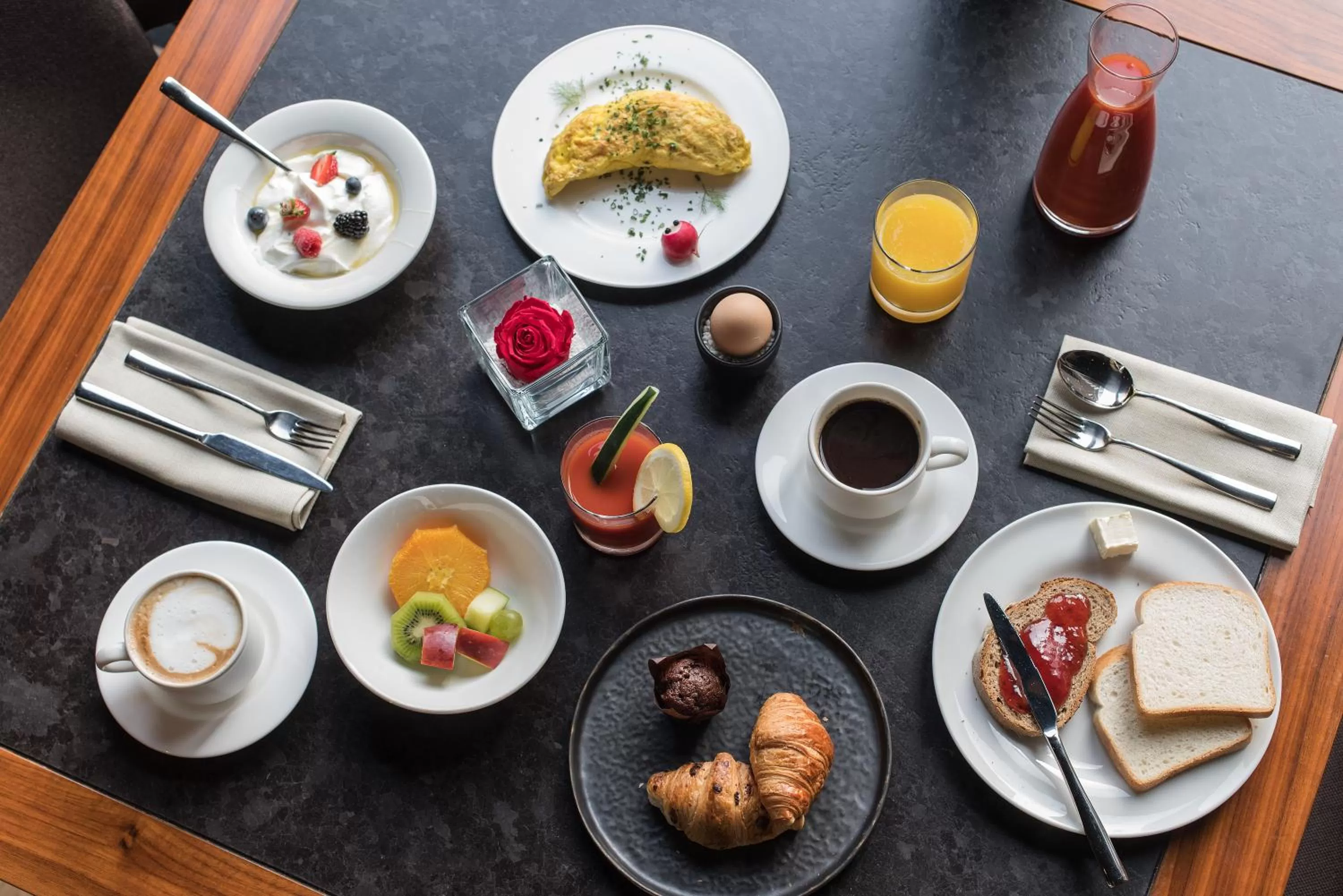 Food and drinks in Radisson Blu Hotel Milan