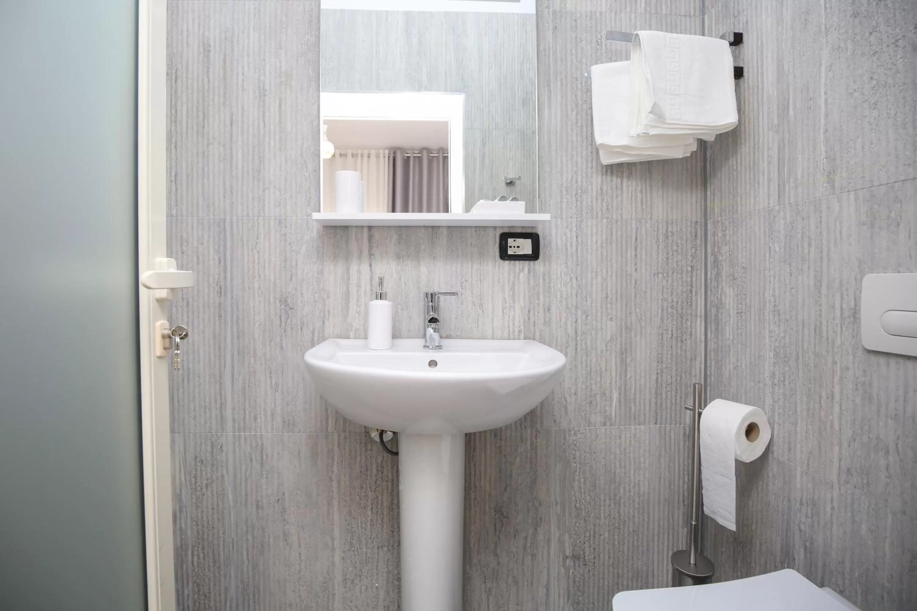 Bathroom in Hotel Vila Stefa