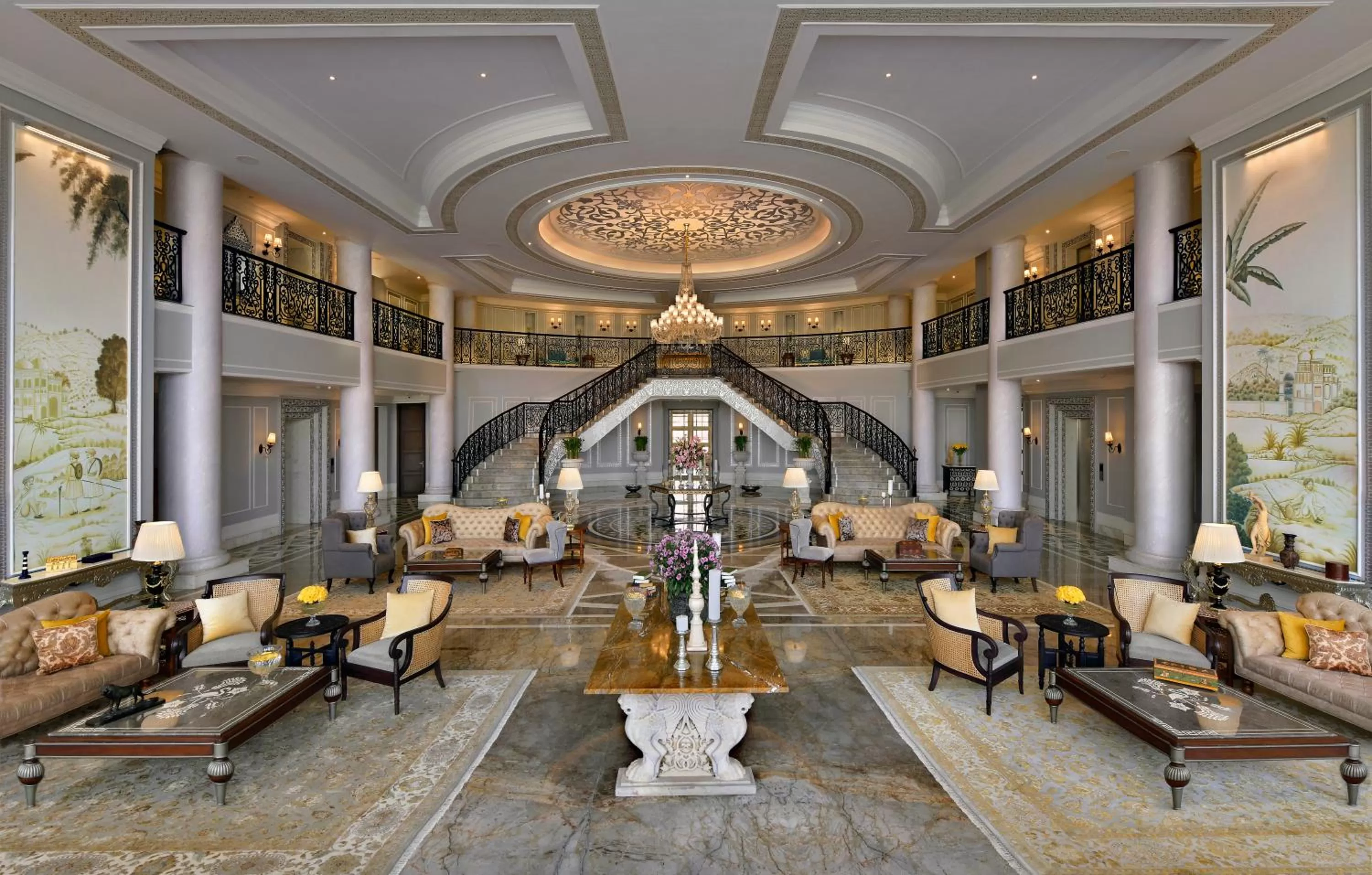 Lobby or reception in Raffles Udaipur