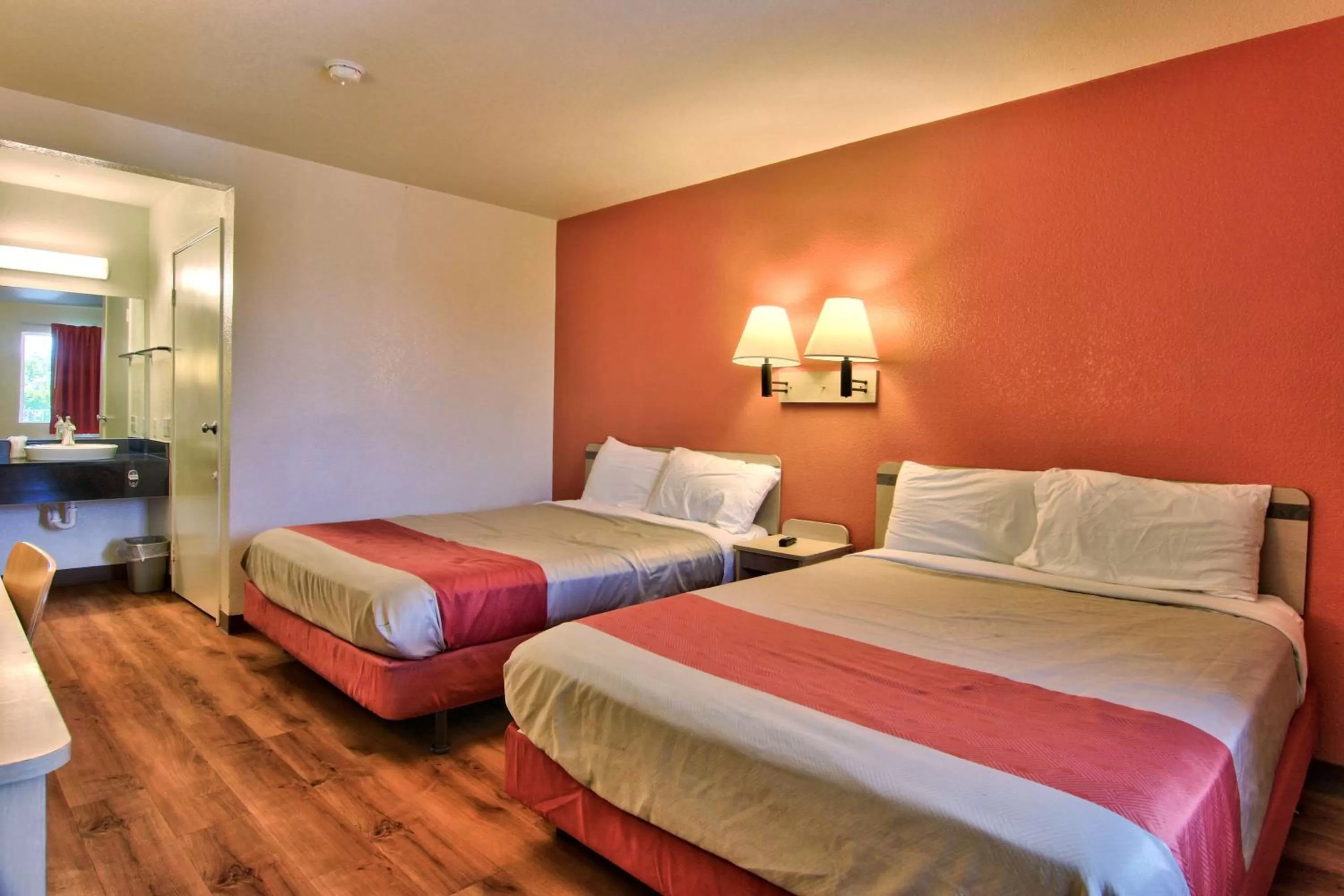 Quadruple Room in Motel 6-Sacramento, CA - South Sacramento and Elk Grove