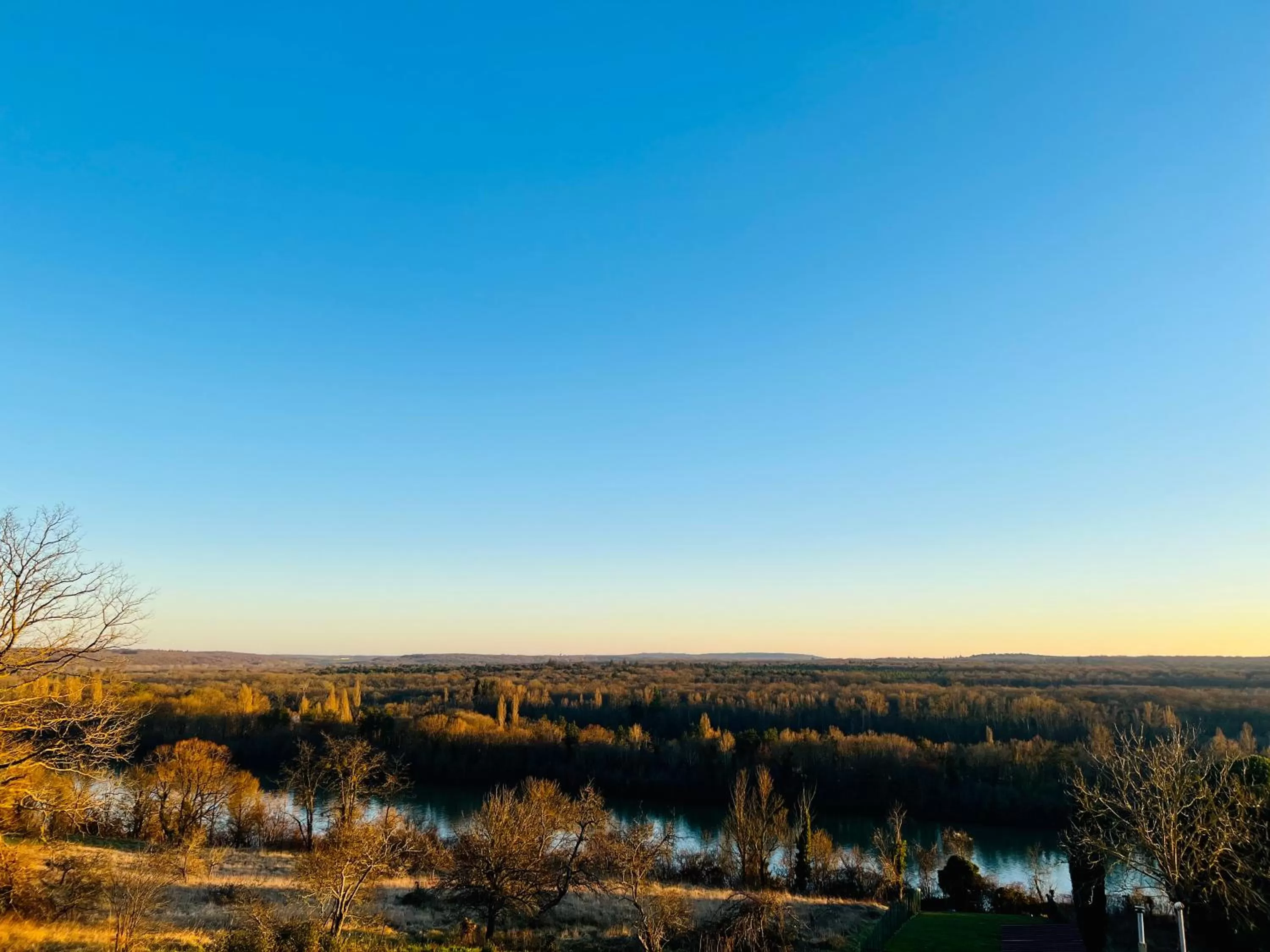 Property building in résidence belle vue