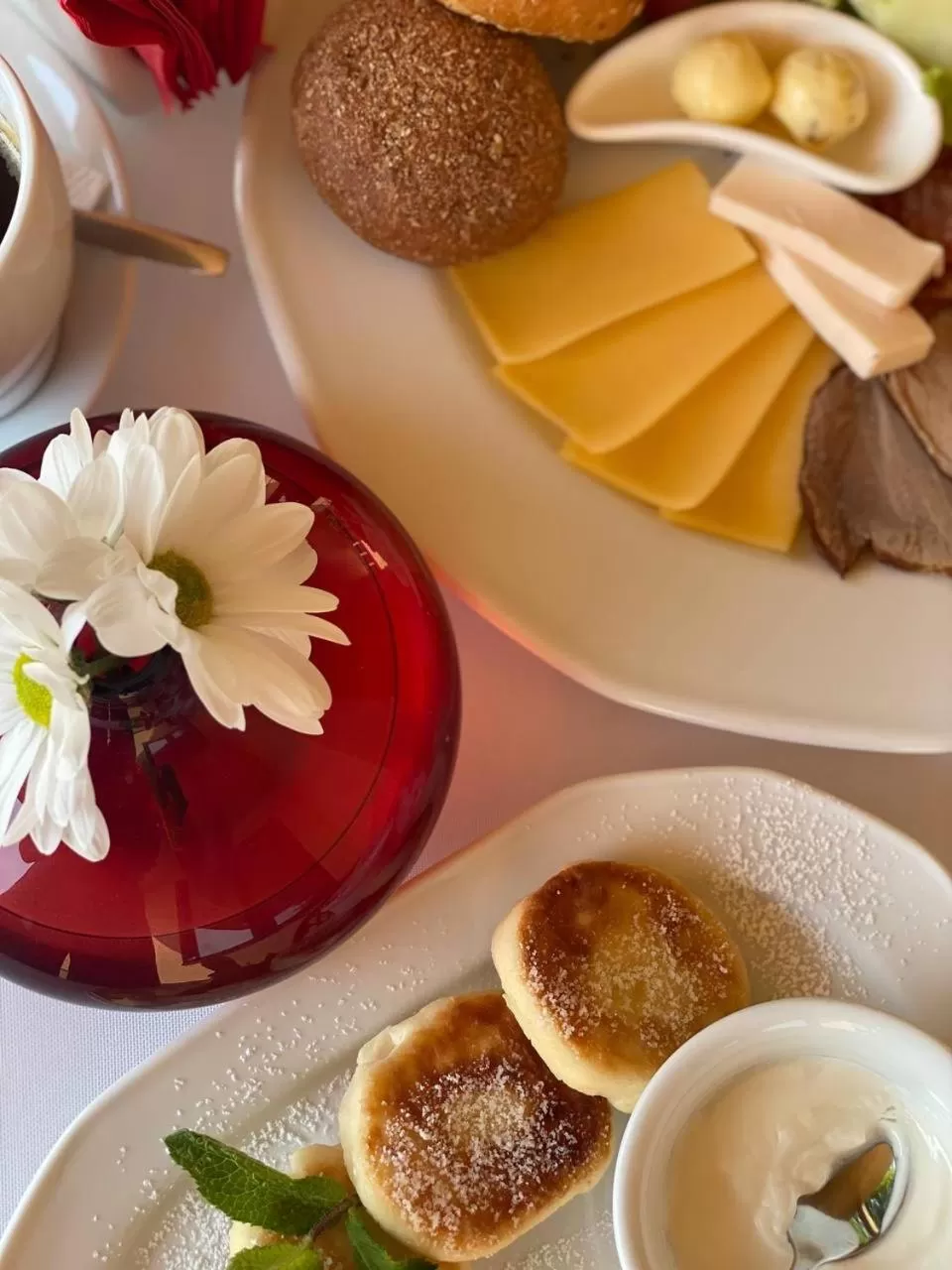 Breakfast, Food in Oscar