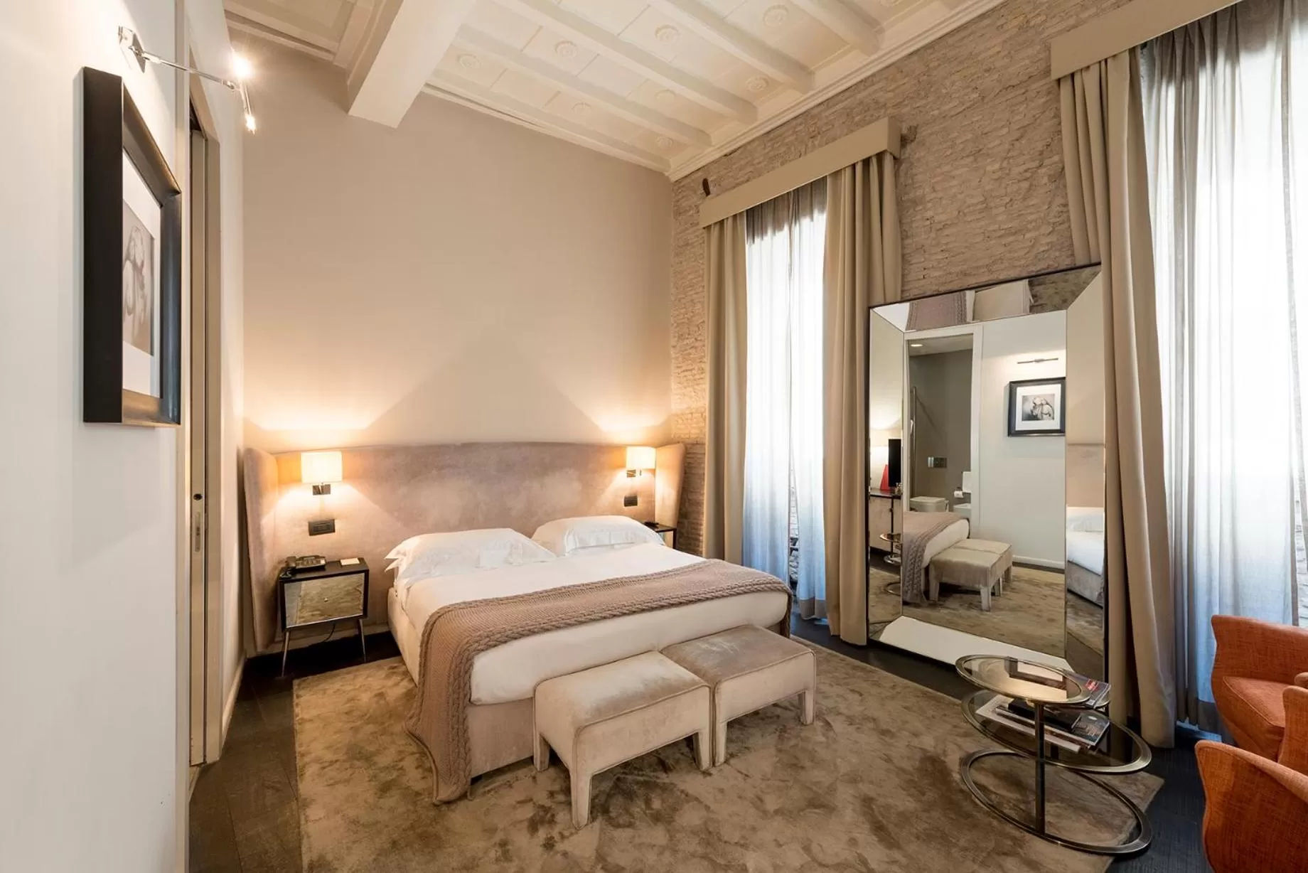 Bed in DOM Hotel Roma - Preferred Hotels & Resorts