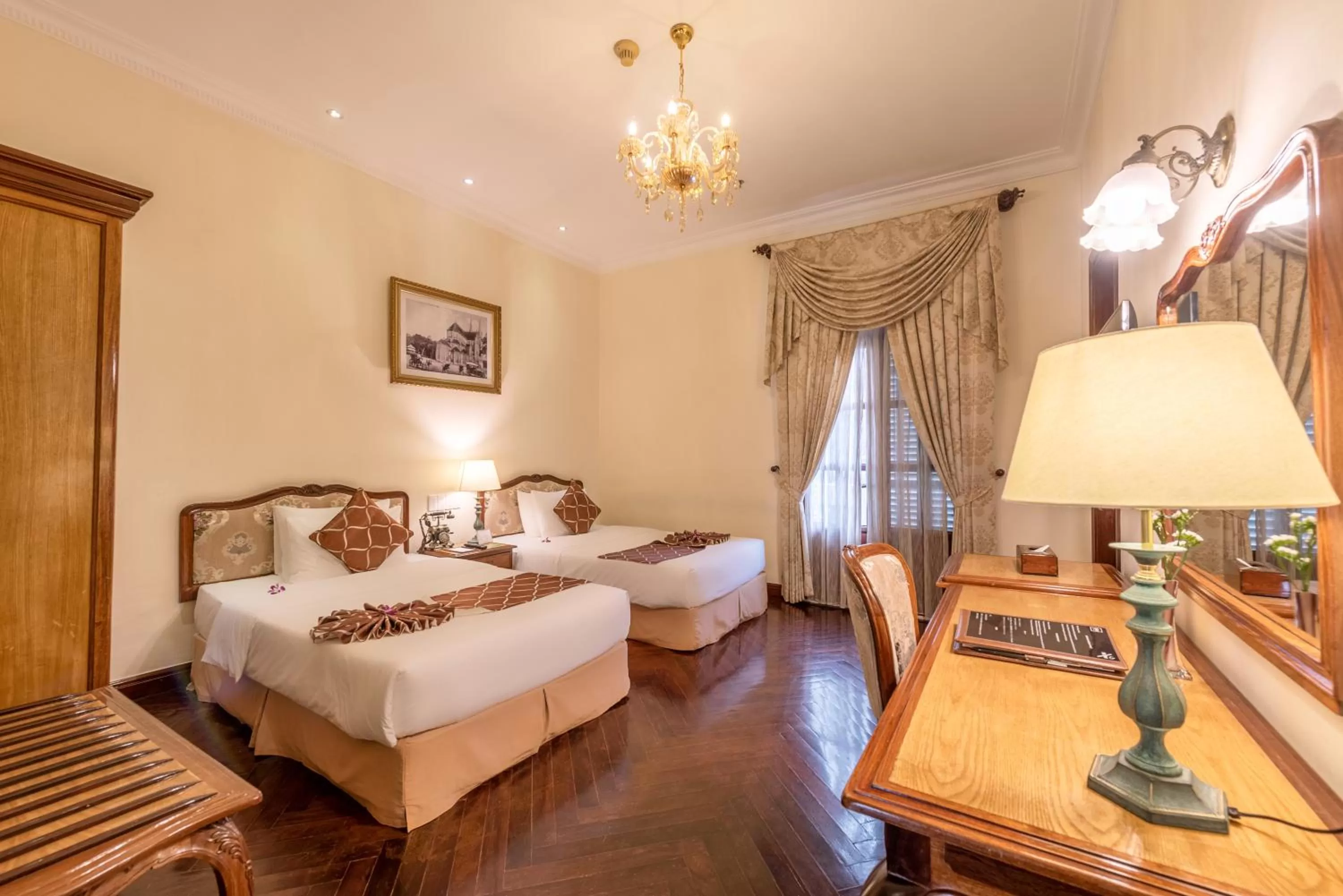 Bedroom, Bed in Hotel Grand Saigon