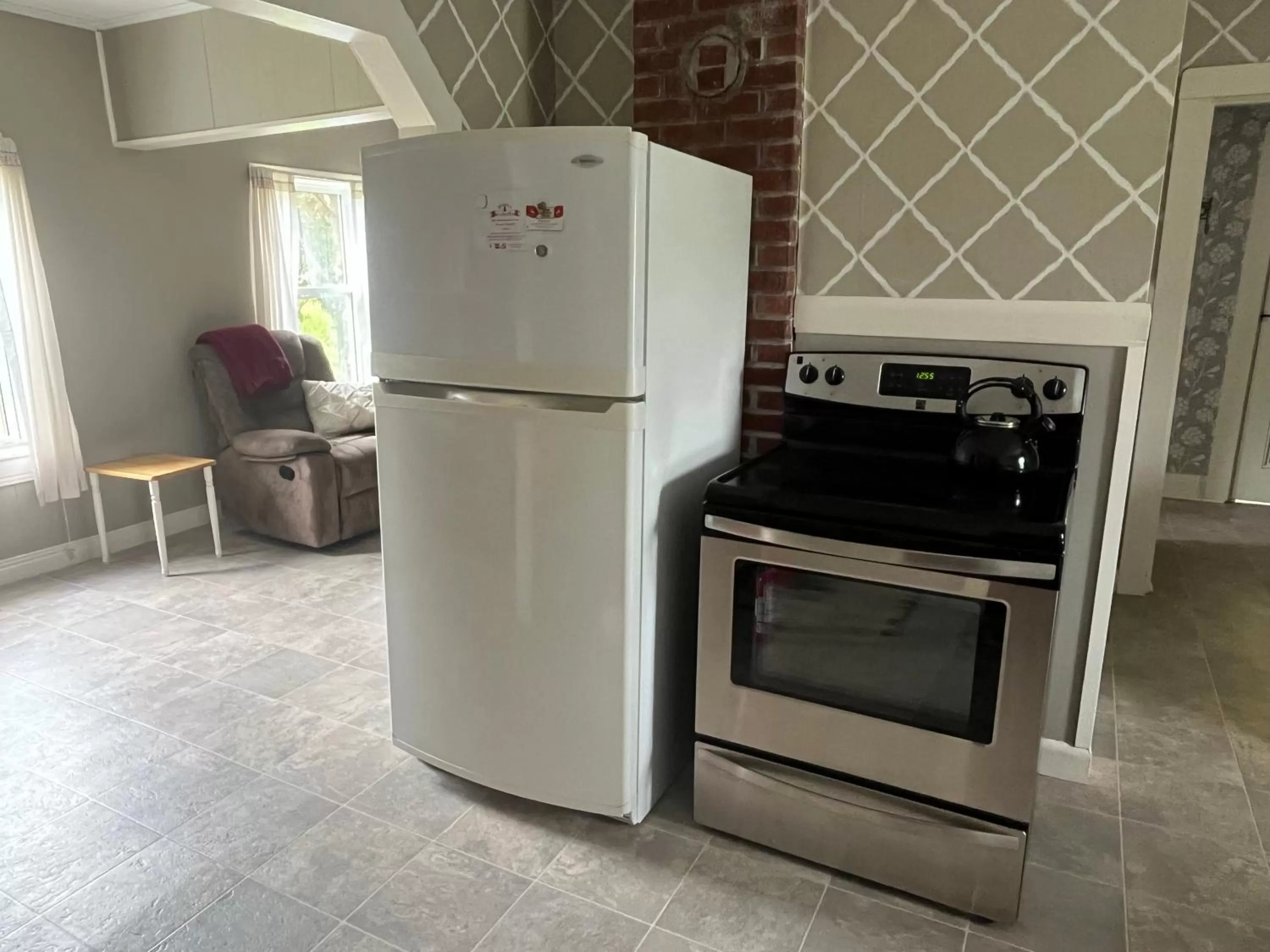 Alma Shore Lane Suites & Cottages