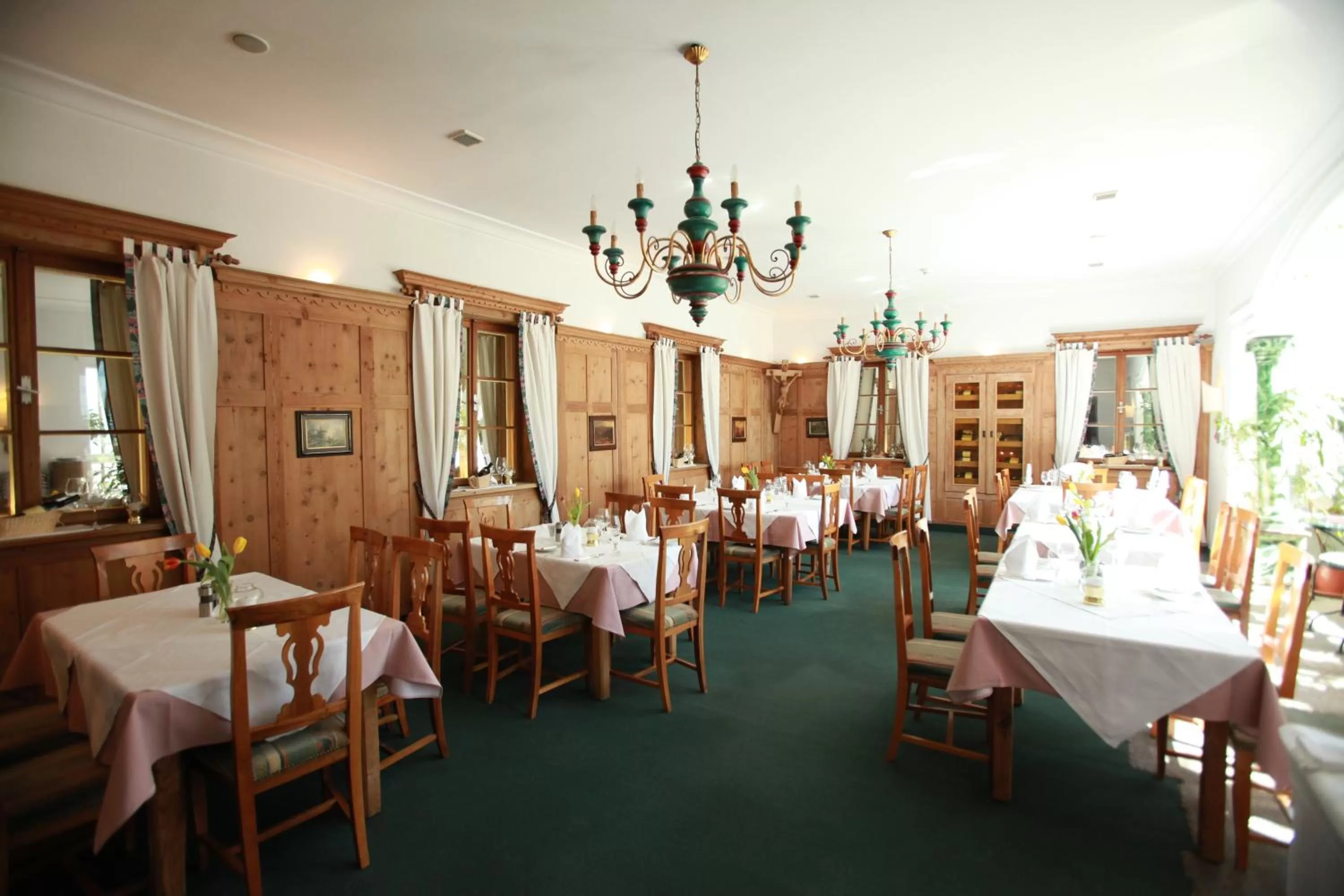 Restaurant/places to eat in Hotel-Garni Stern - bed & breakfast & more
