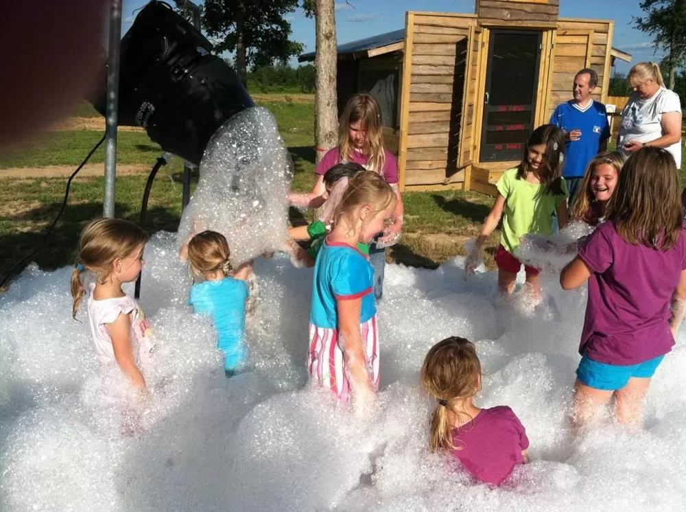 Activities, Swimming Pool in Diamonds Old West