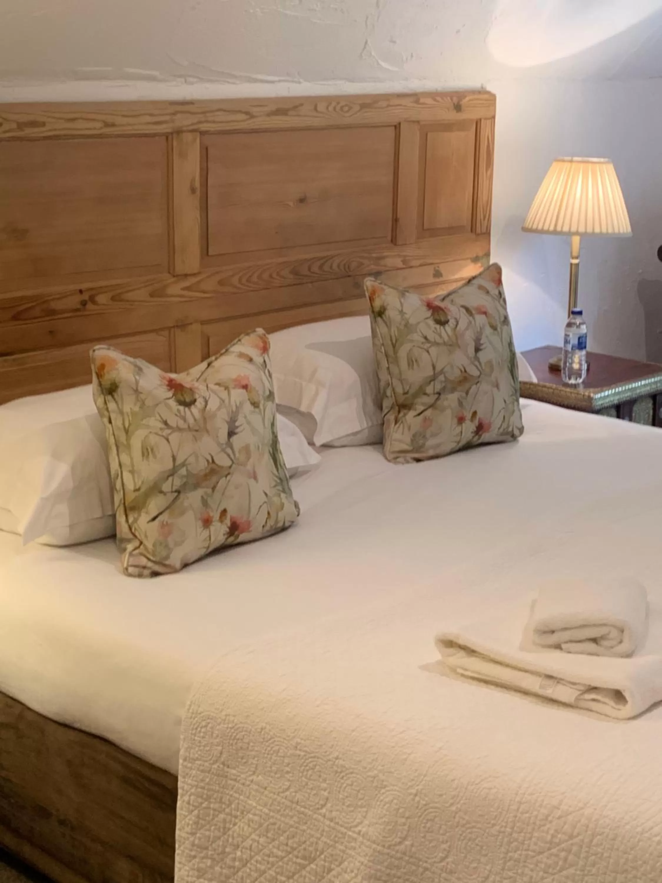 Bed in The Old Station Guest House